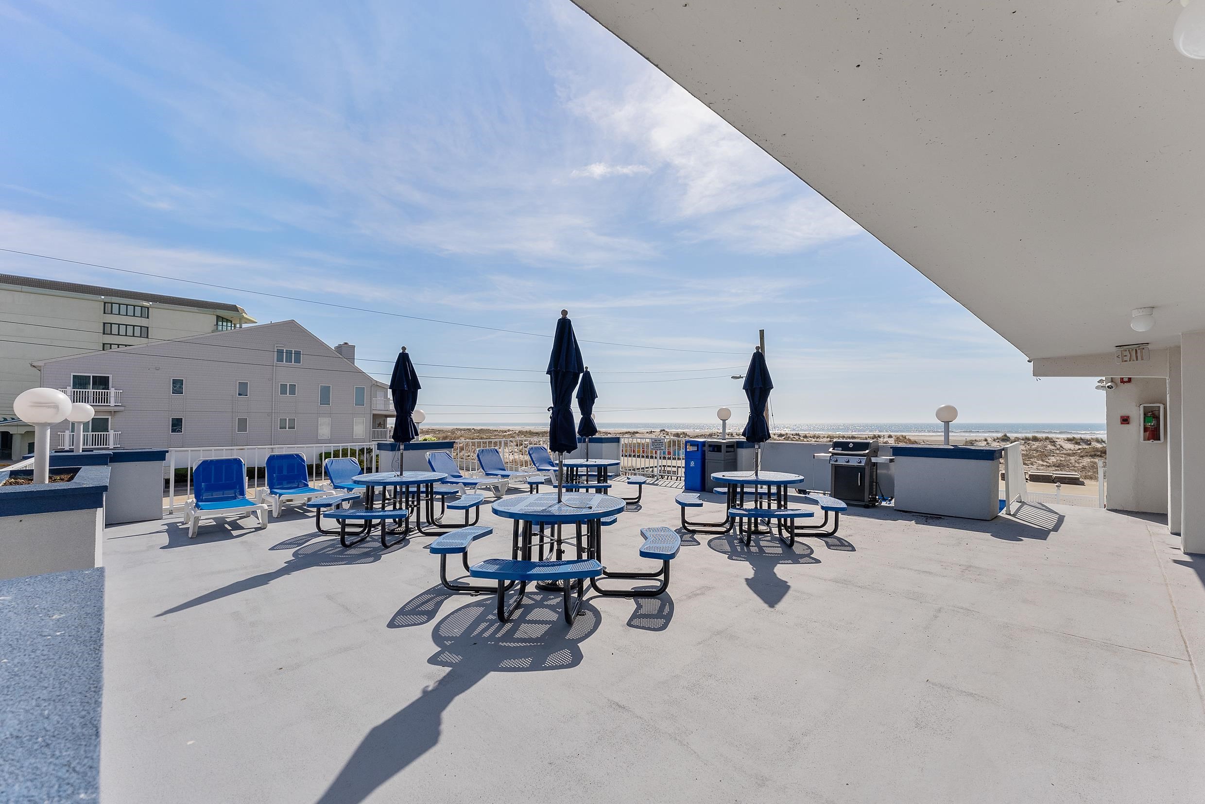 9101 Atlantic Ave Unit: 204
