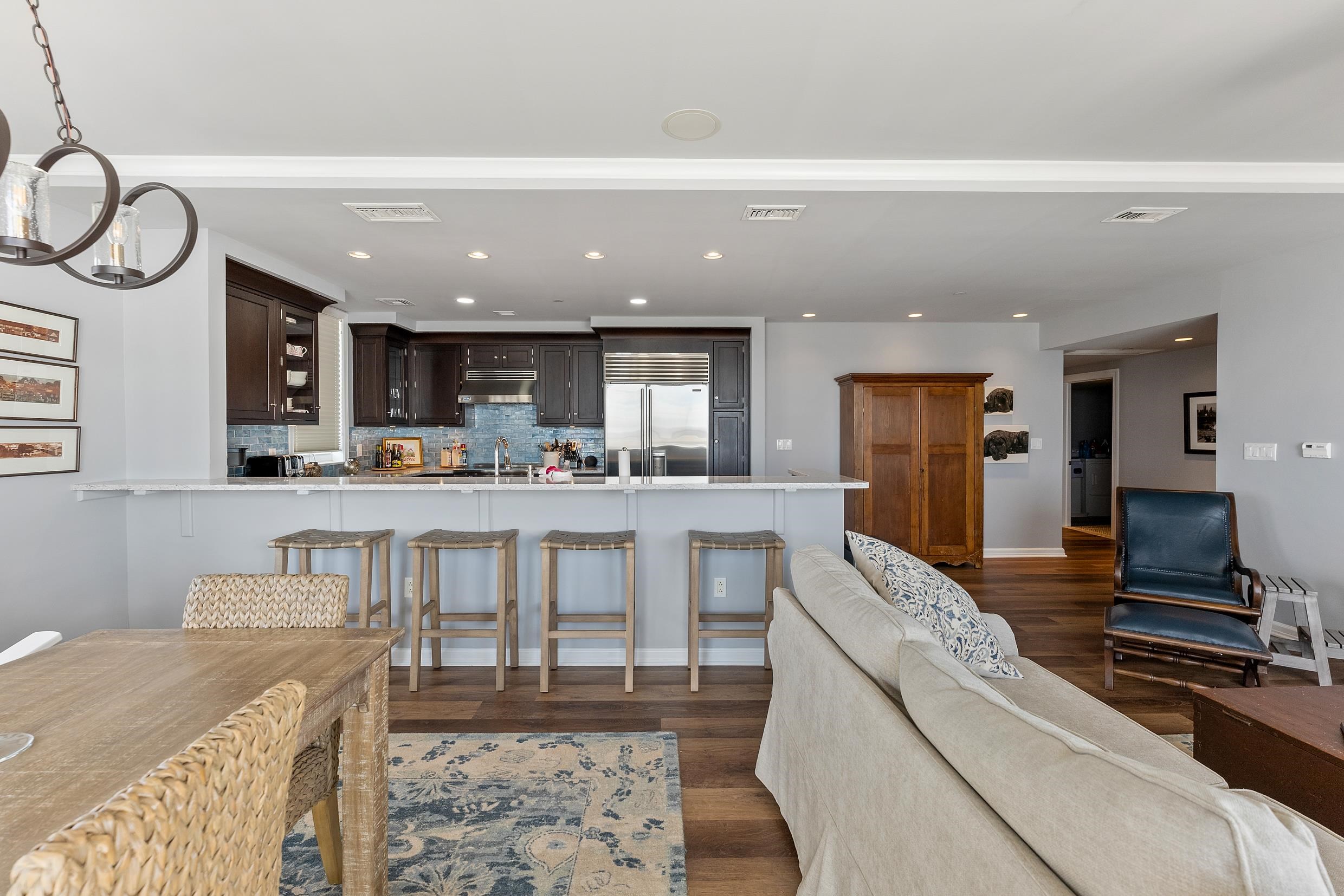 9601 Atlantic Avenue Unit: 904