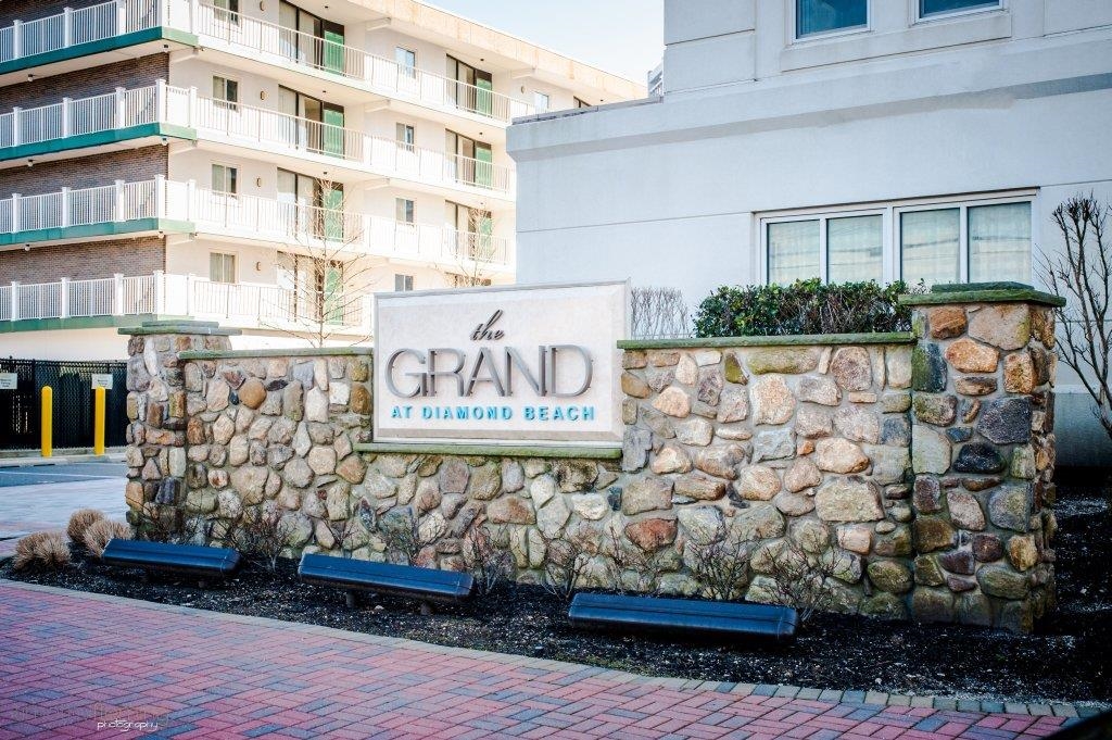 9601 Atlantic Avenue Unit: 904