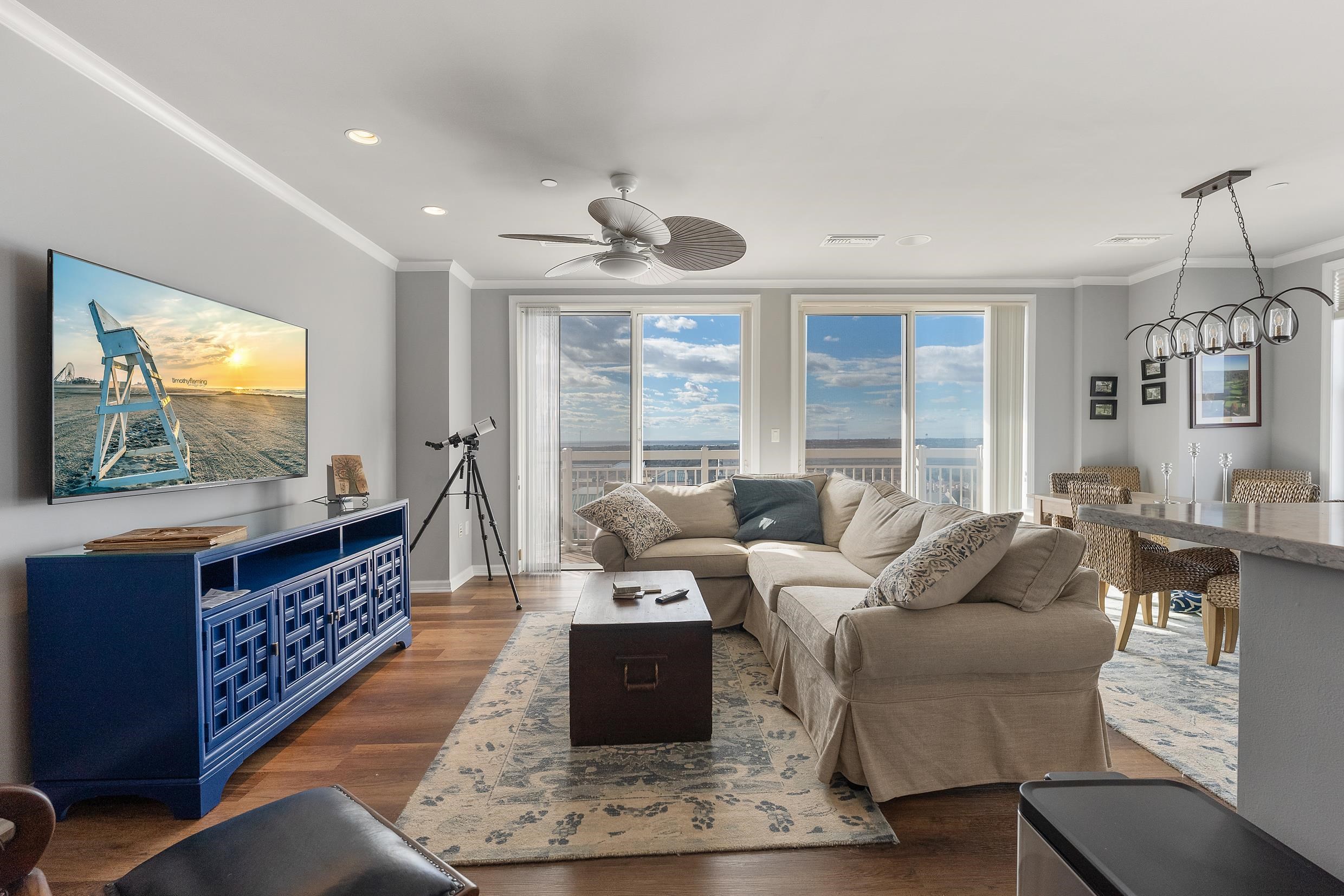 9601 Atlantic Avenue Unit: 904