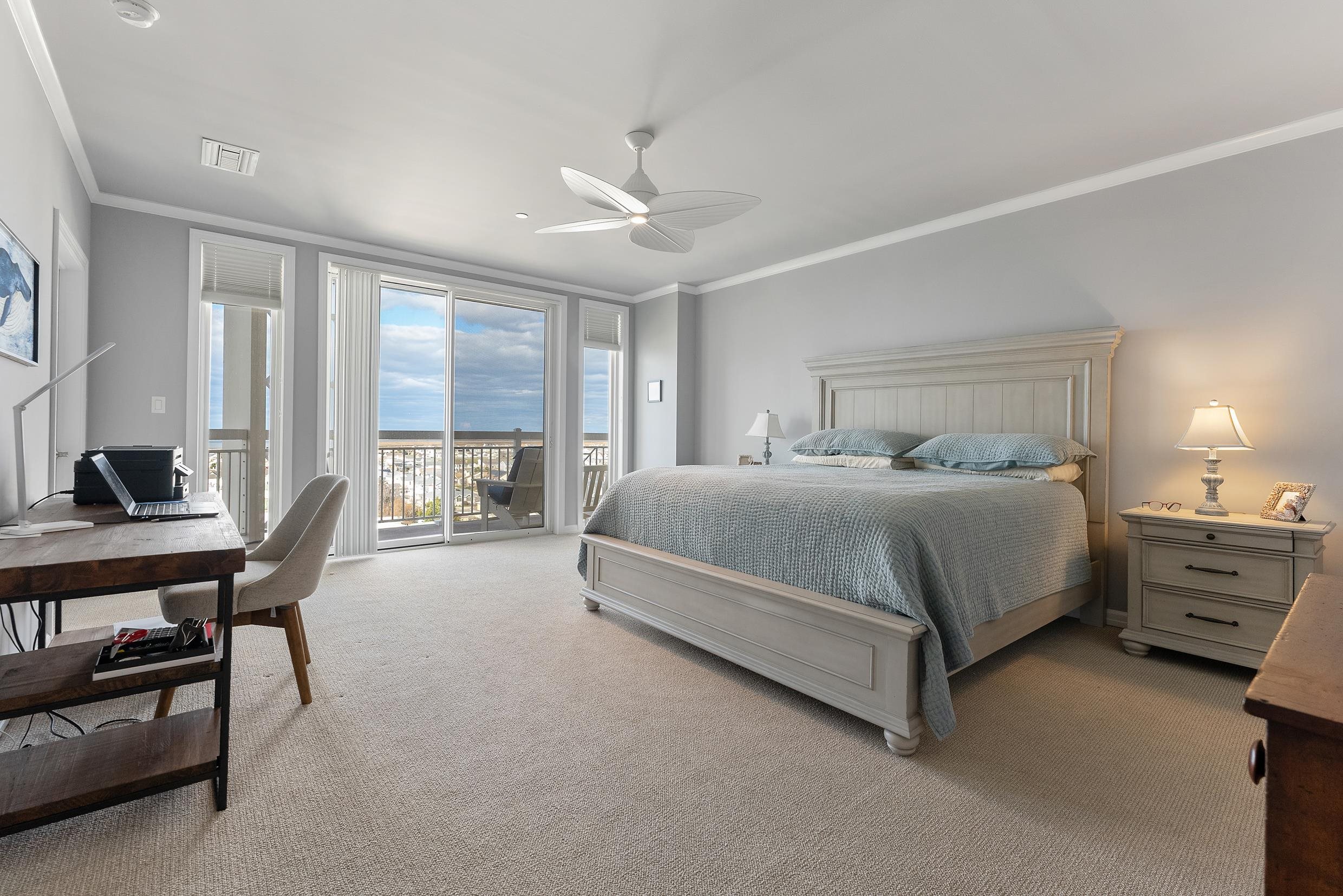 9601 Atlantic Avenue Unit: 904