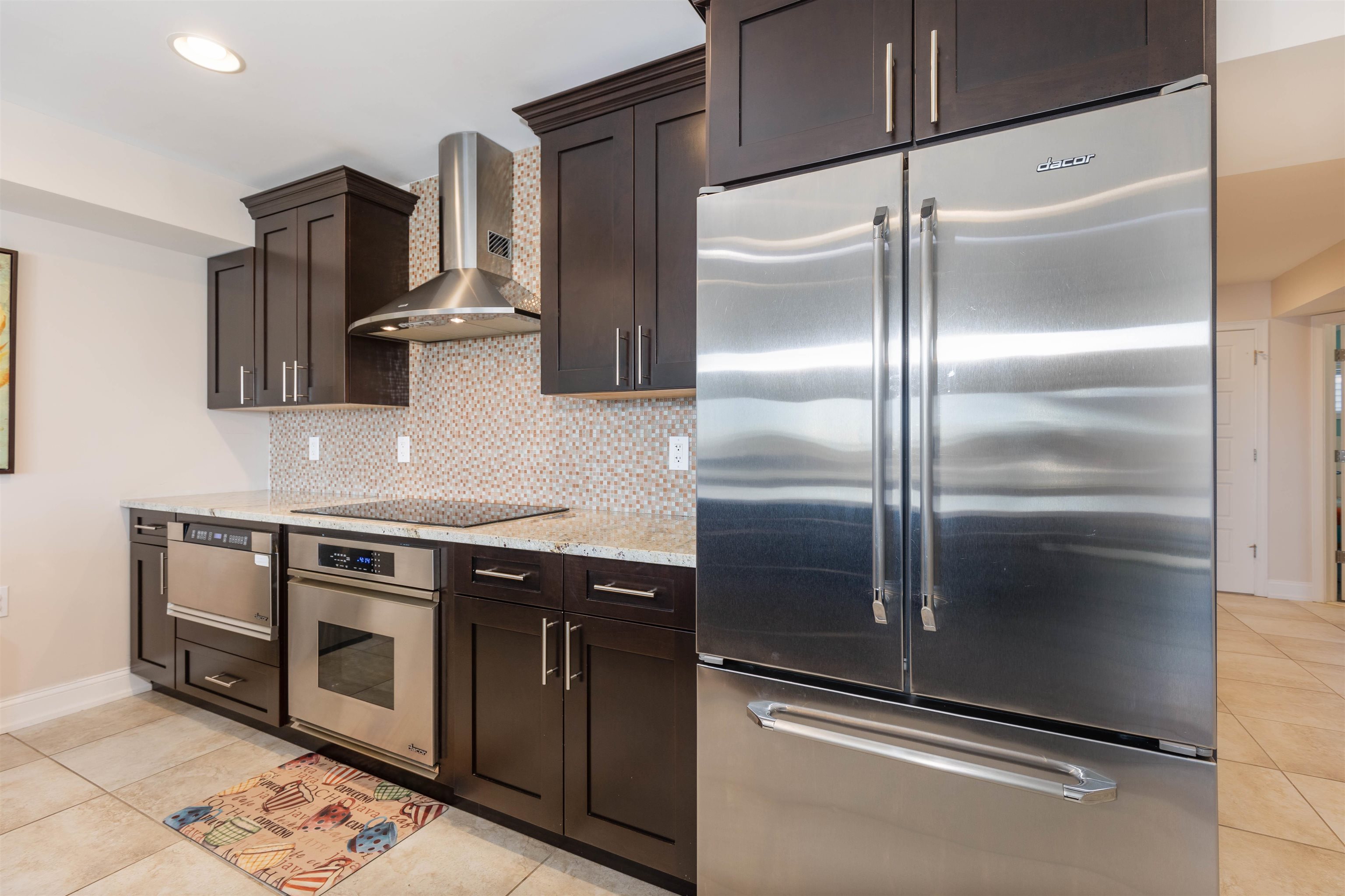 407 E Monterey Avenue Unit: 203