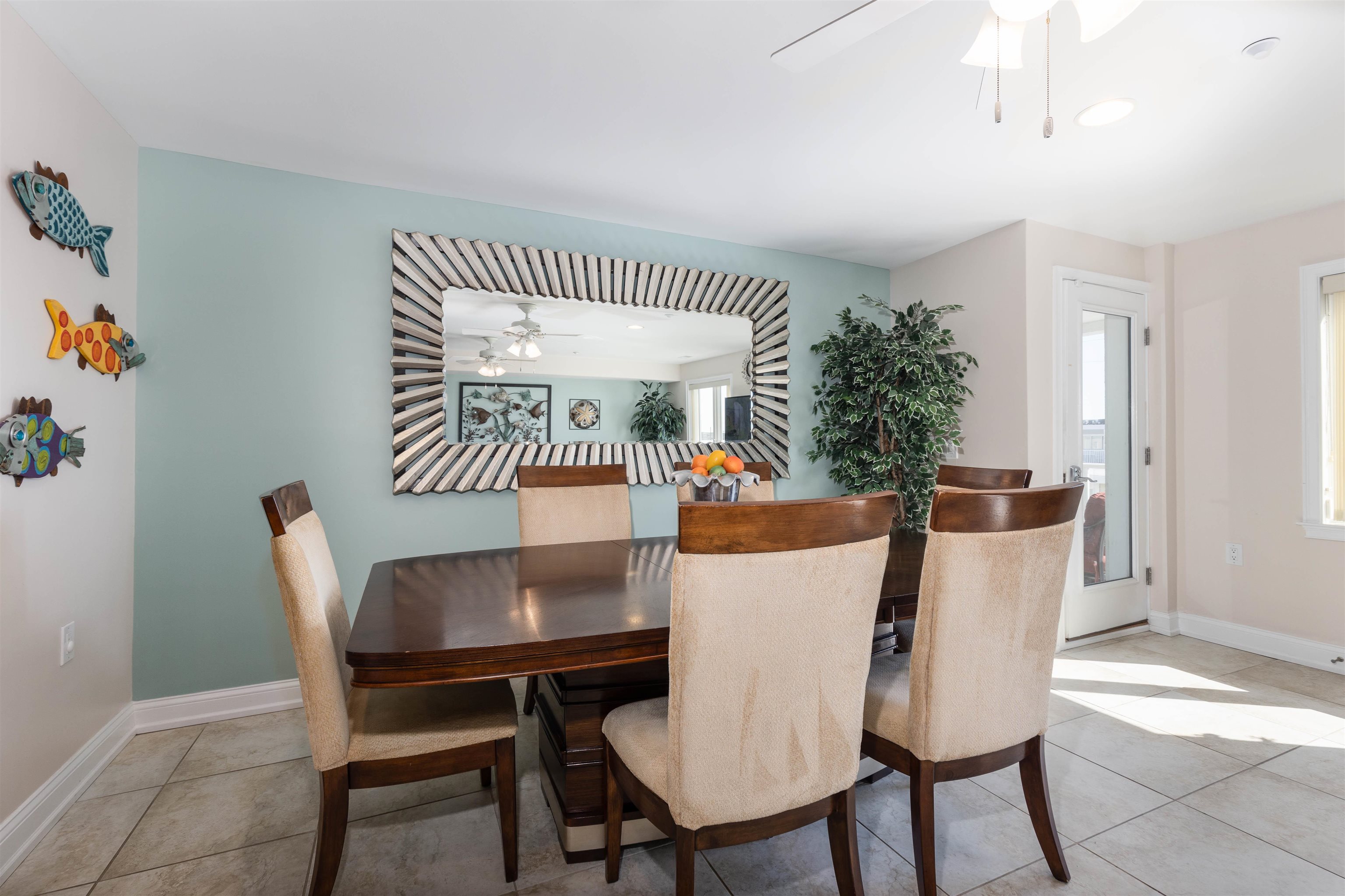 407 E Monterey Avenue Unit: 203