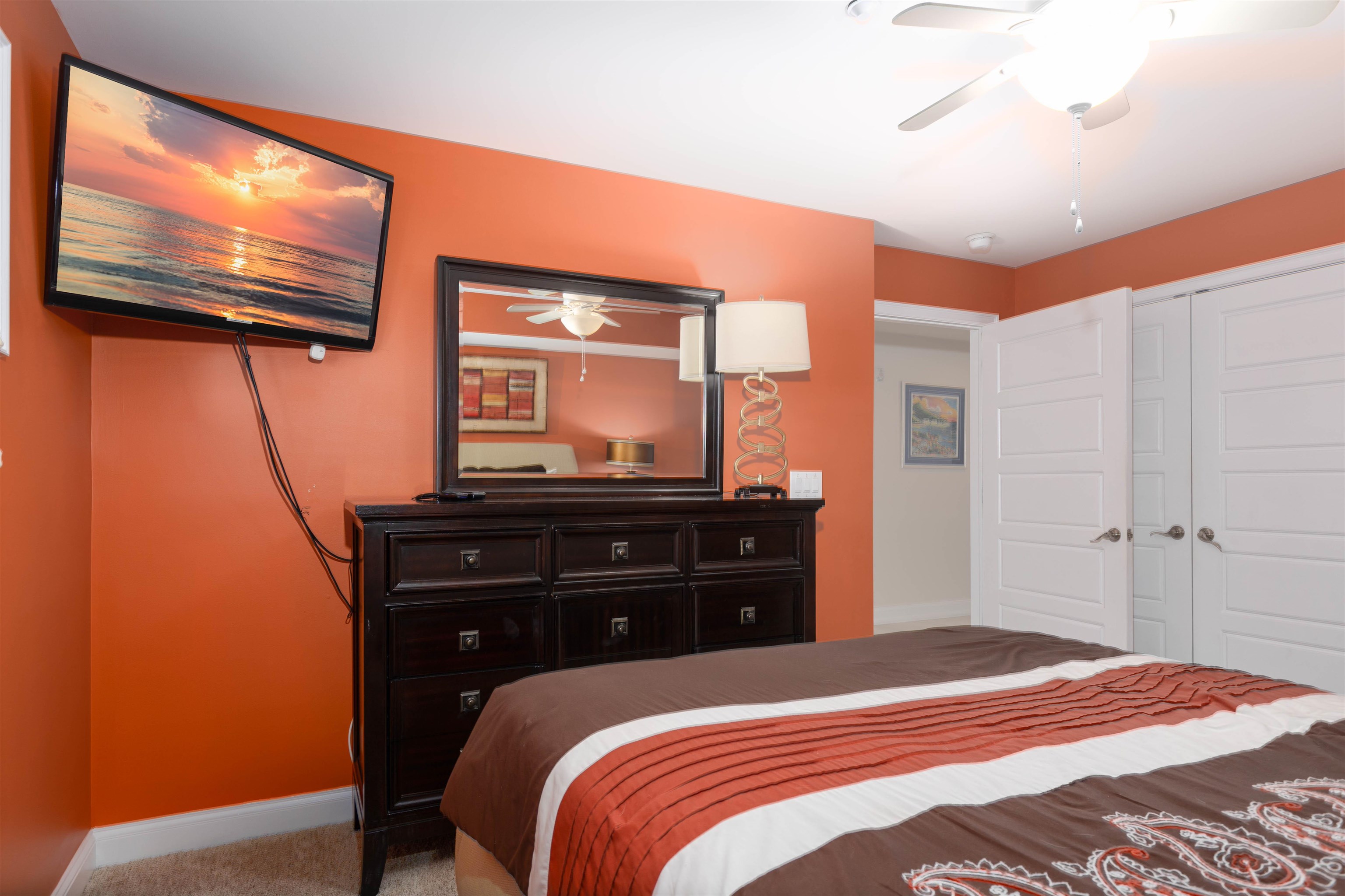 407 E Monterey Avenue Unit: 203