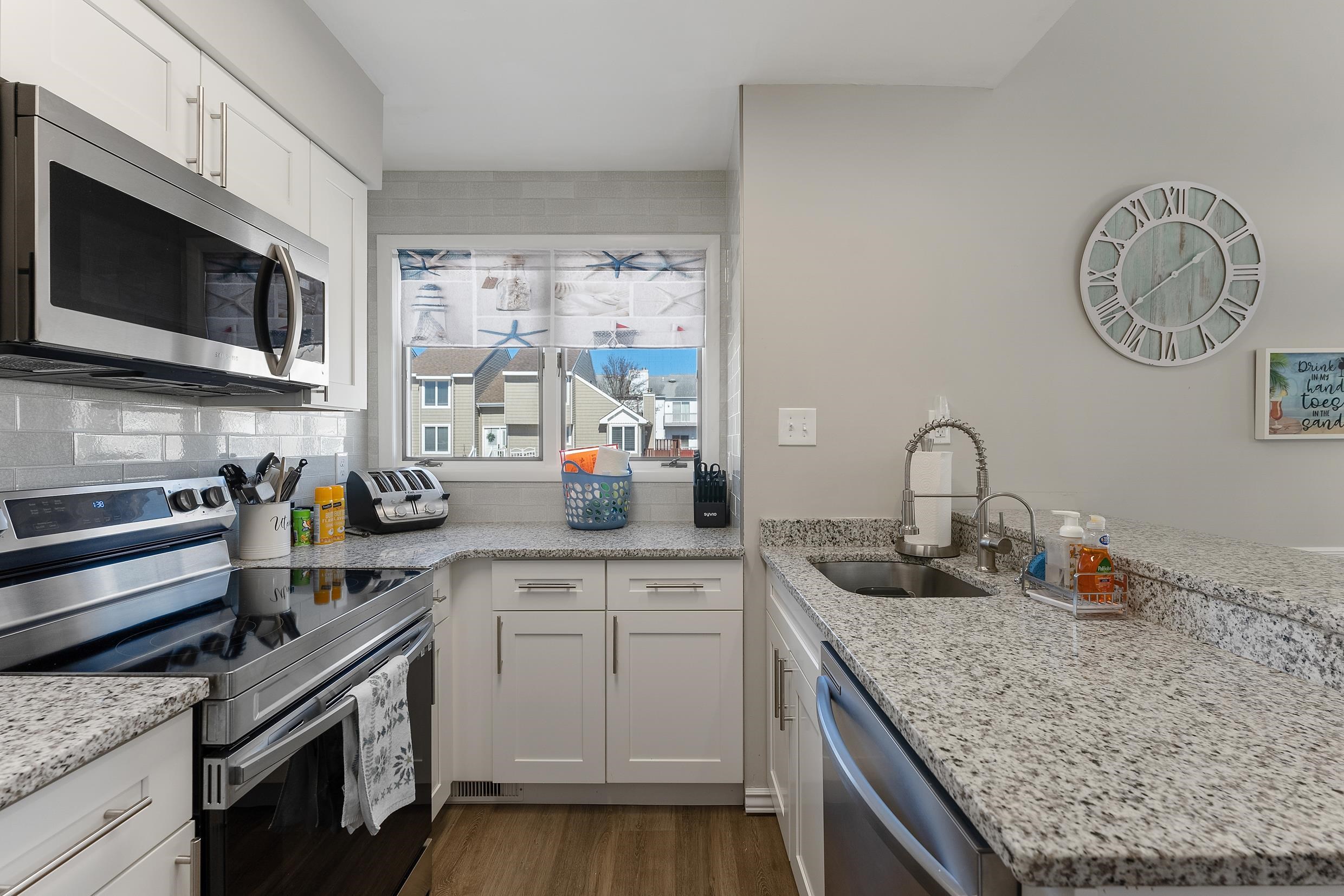 116 Austin Avenue Unit: 116