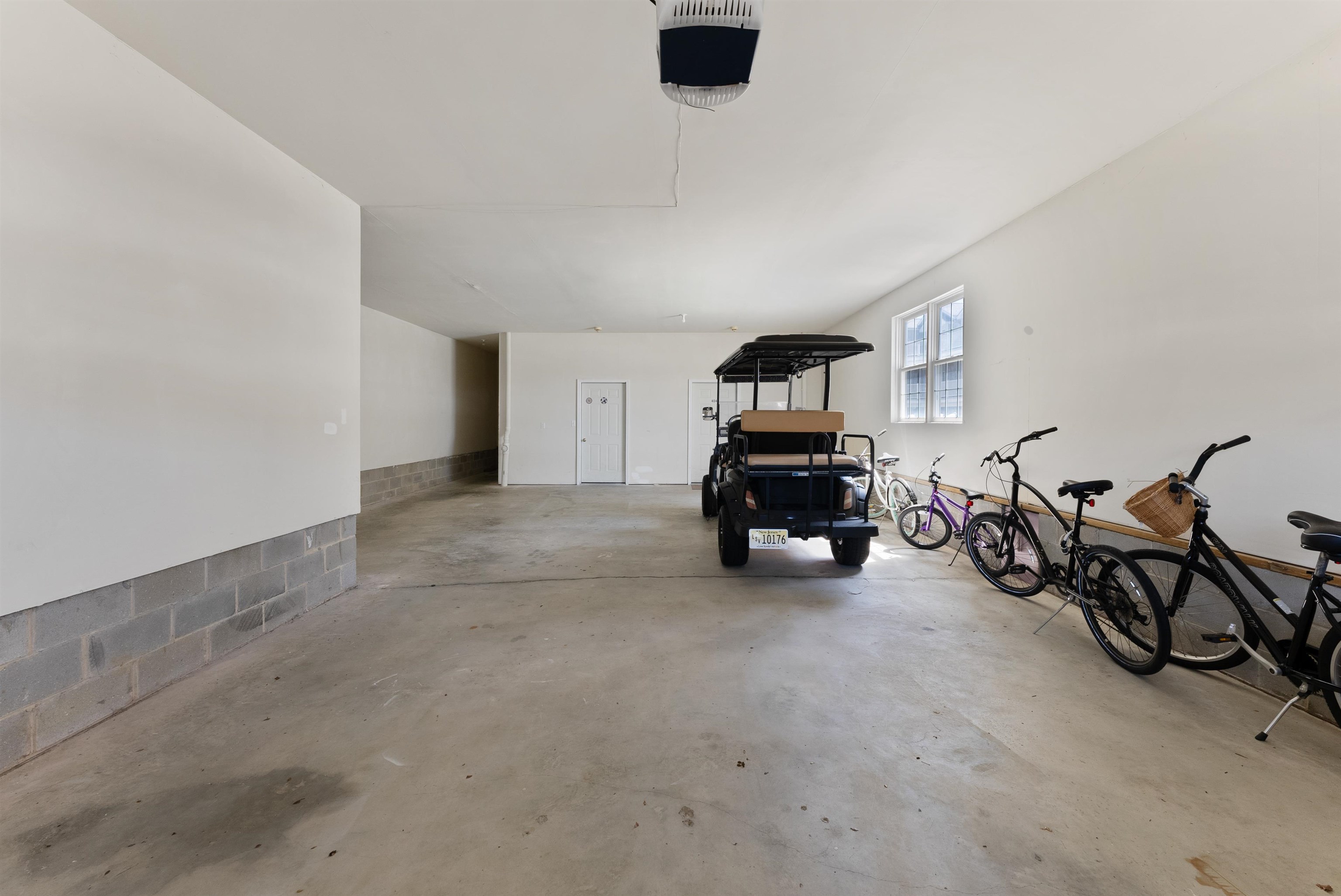 421 W Leaming Avenue Unit: 402