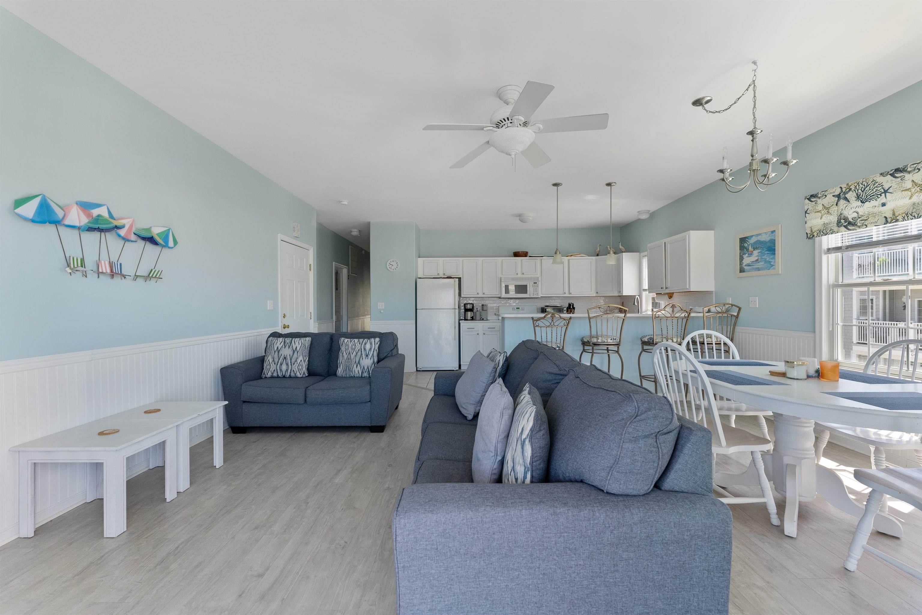 421 W Leaming Avenue Unit: 402