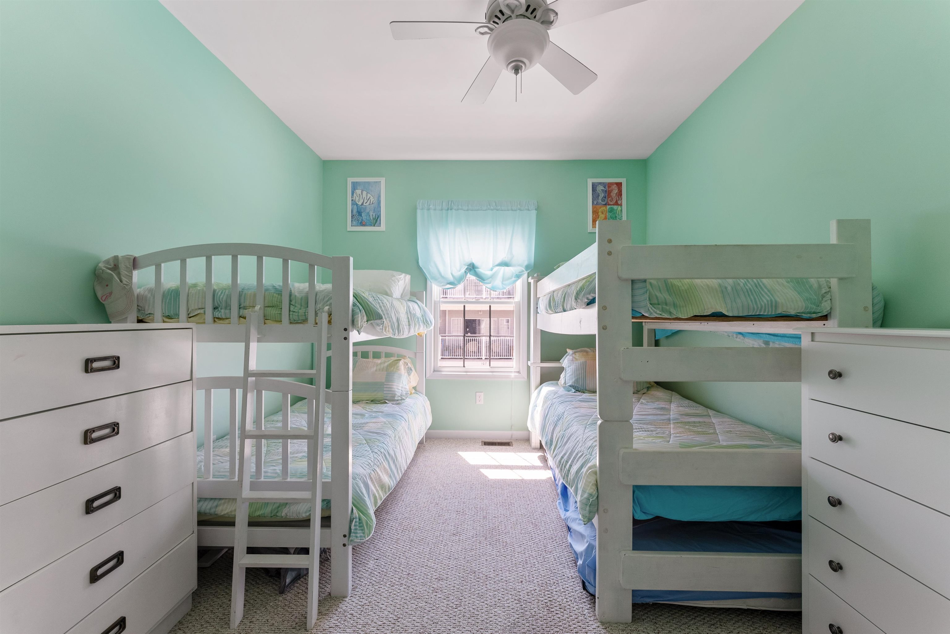 421 W Leaming Avenue Unit: 402