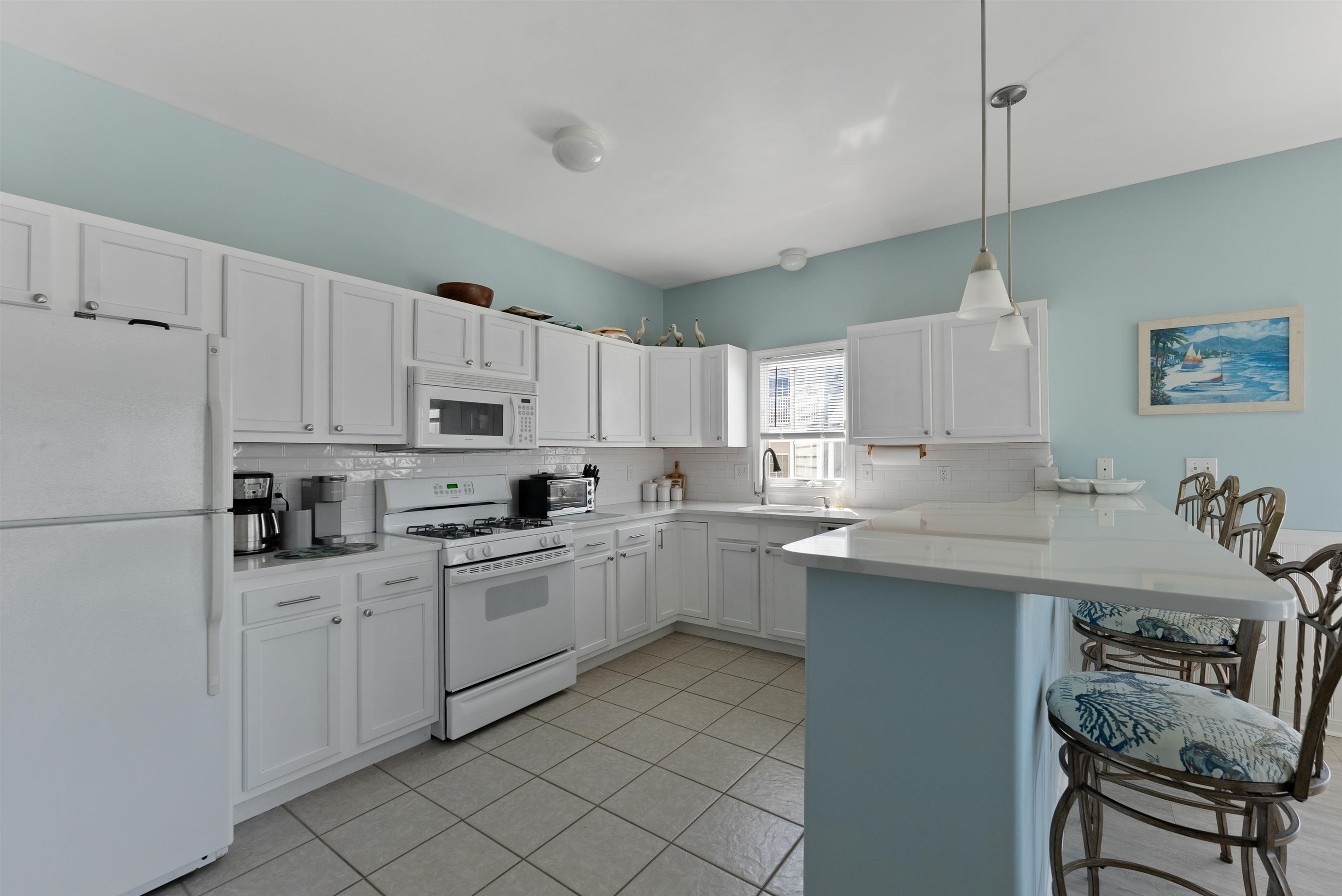 421 W Leaming Avenue Unit: 402