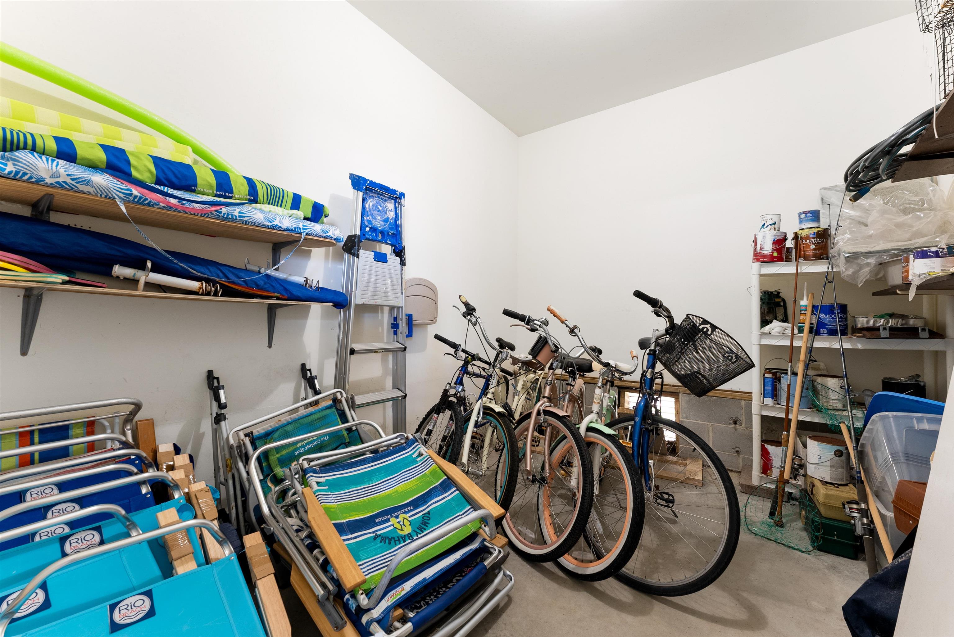 421 W Leaming Avenue Unit: 402