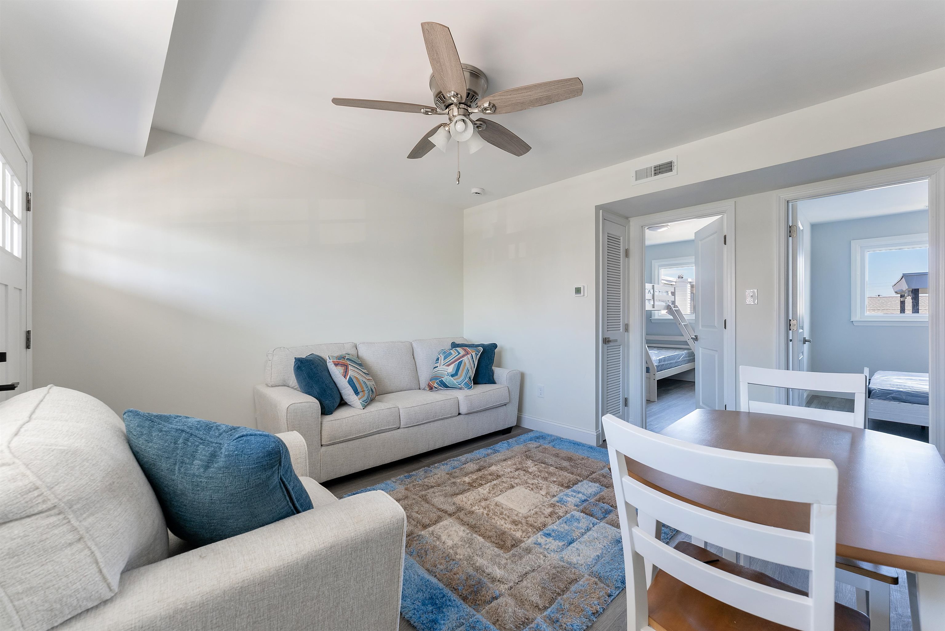 403 E 15th Avenue Unit: 7