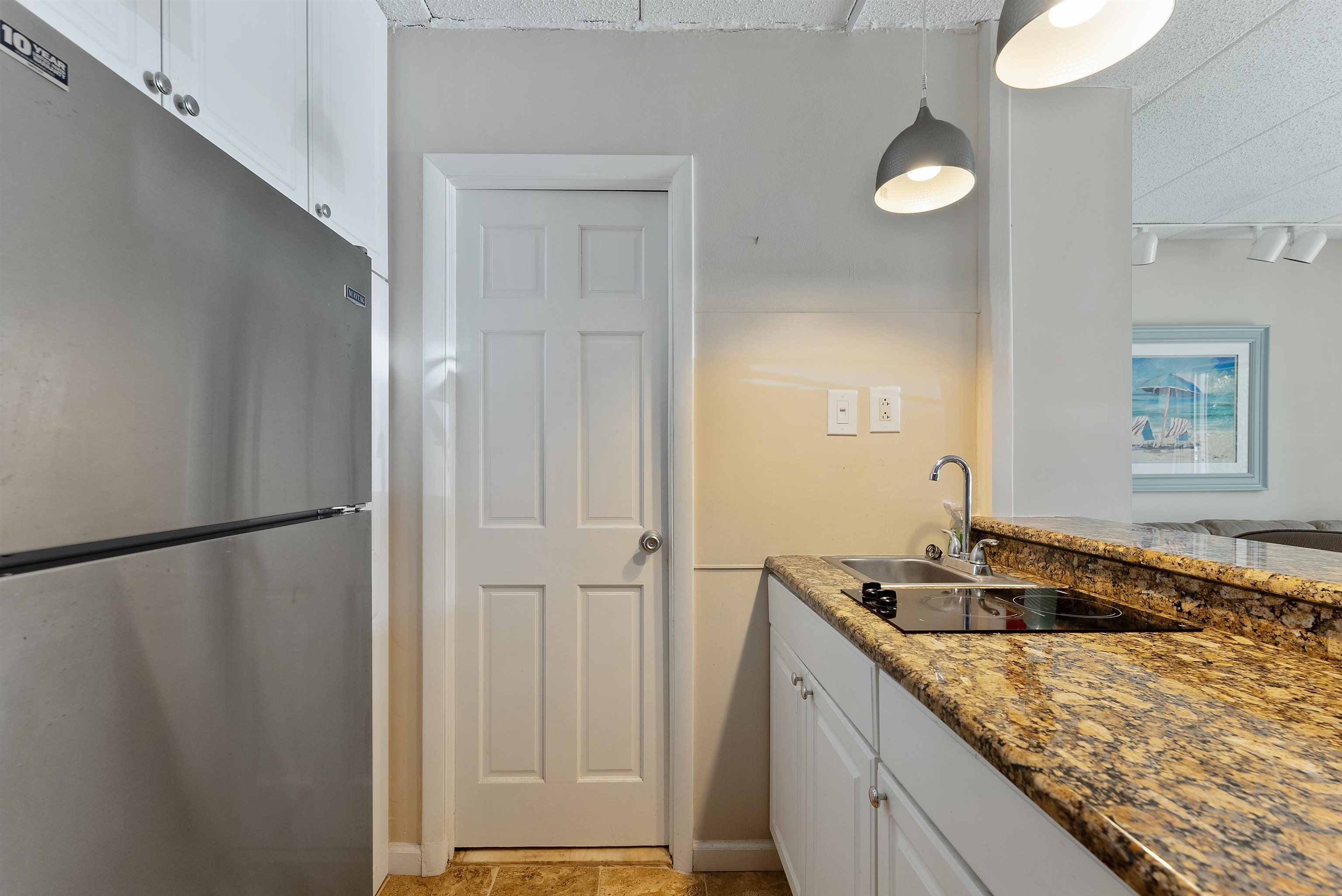 725 Allen Drive Unit: 112A