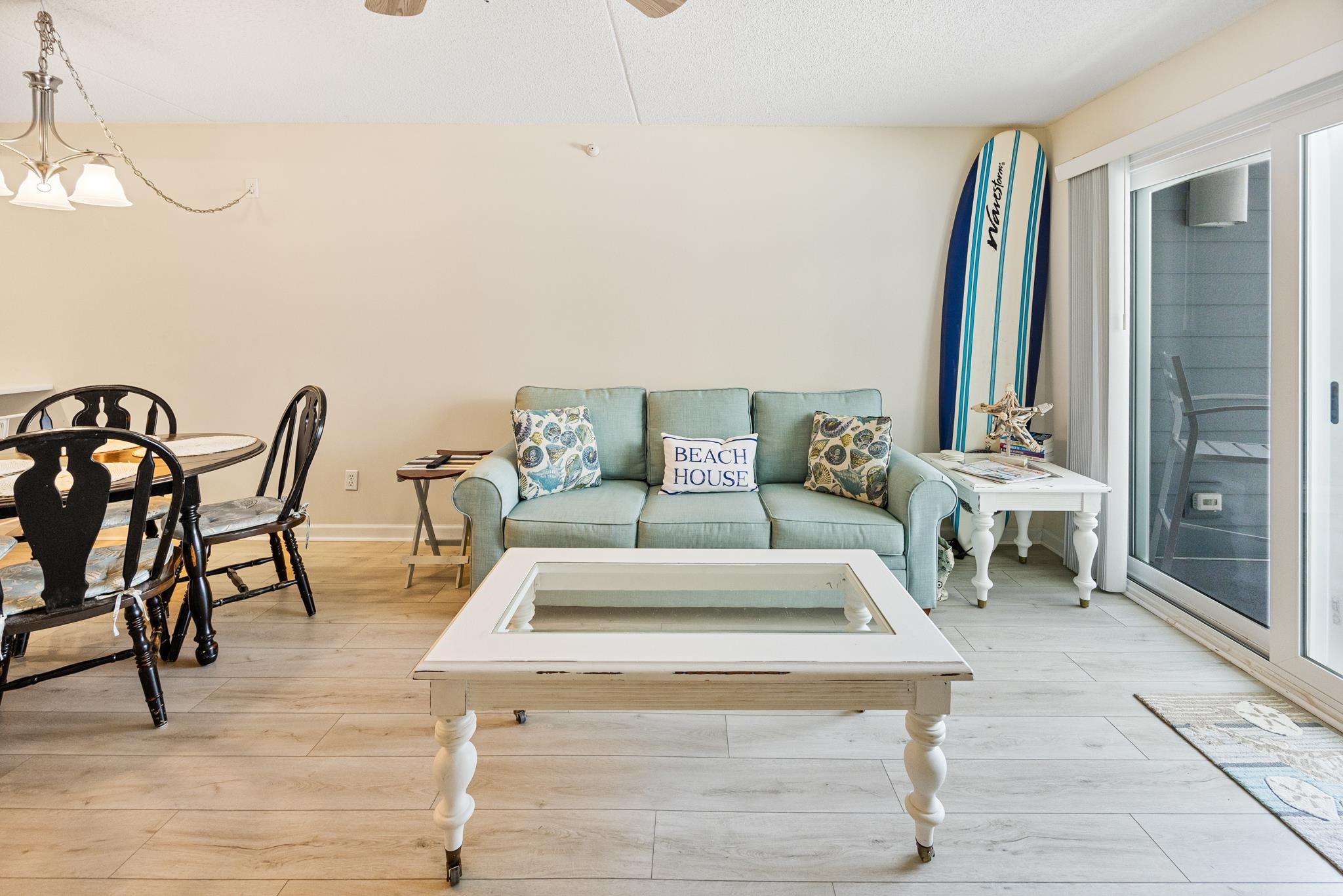 9907 Seapointe Boulevard Unit: 208