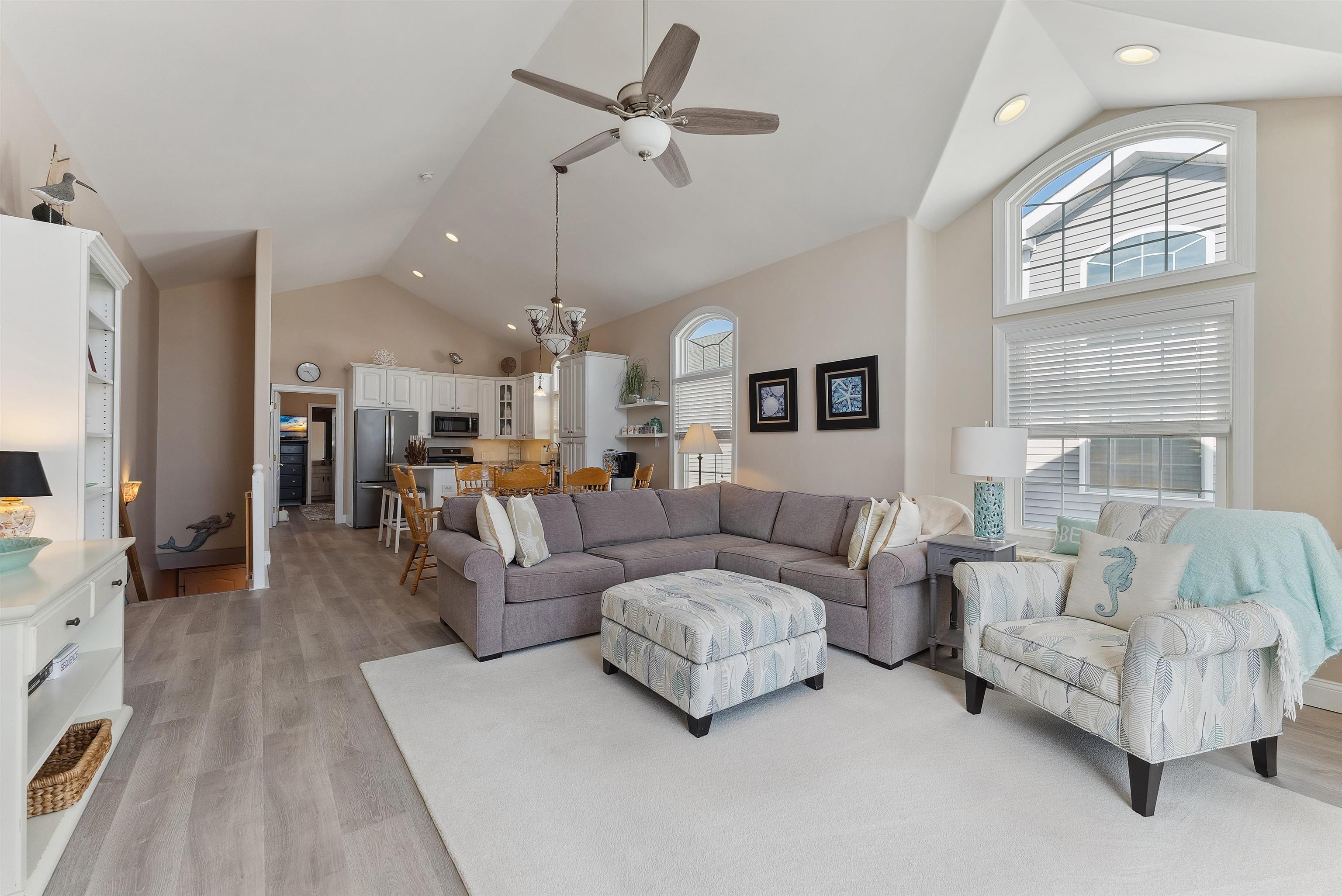 122 W 56th Street Unit: West