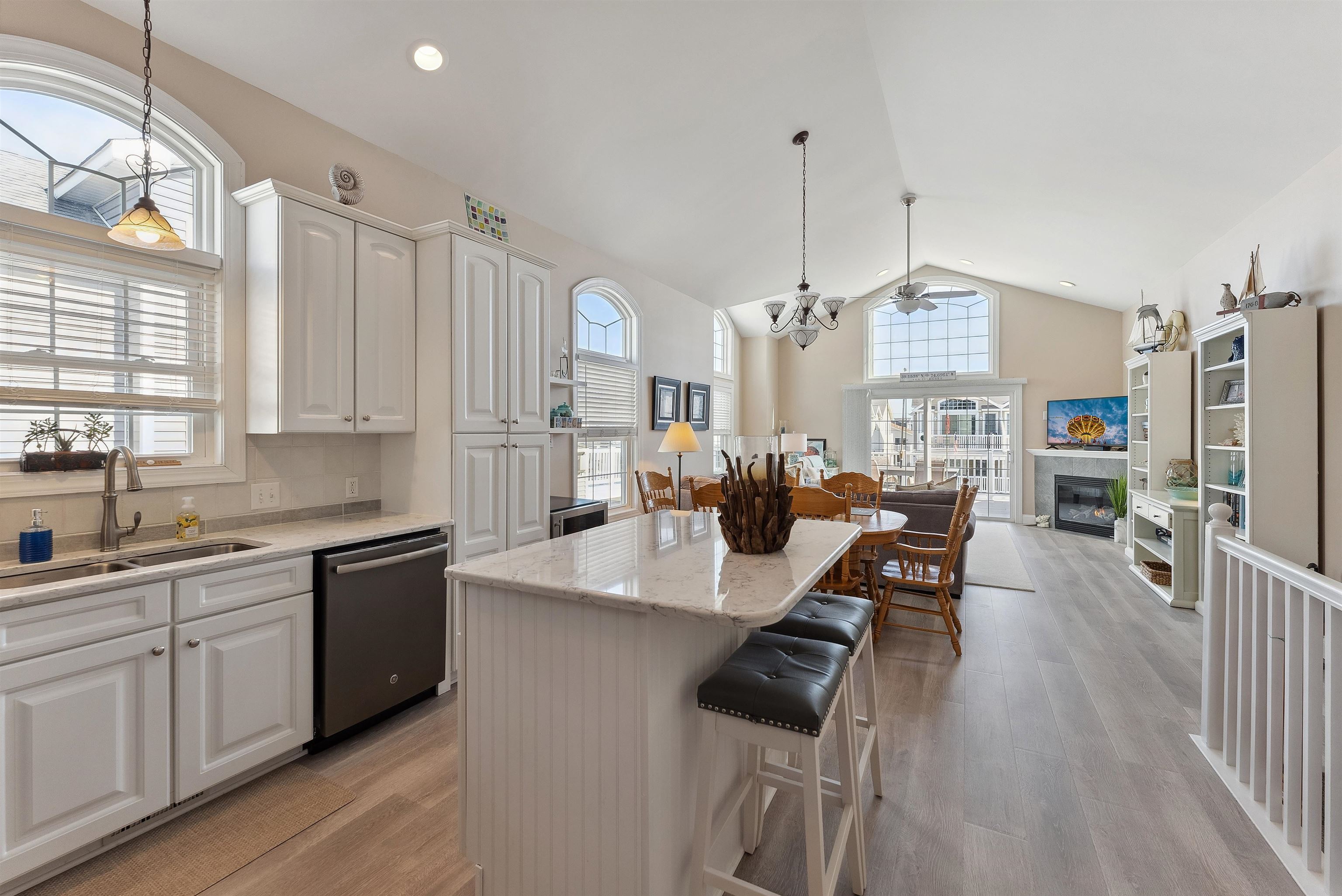 122 W 56th Street Unit: West