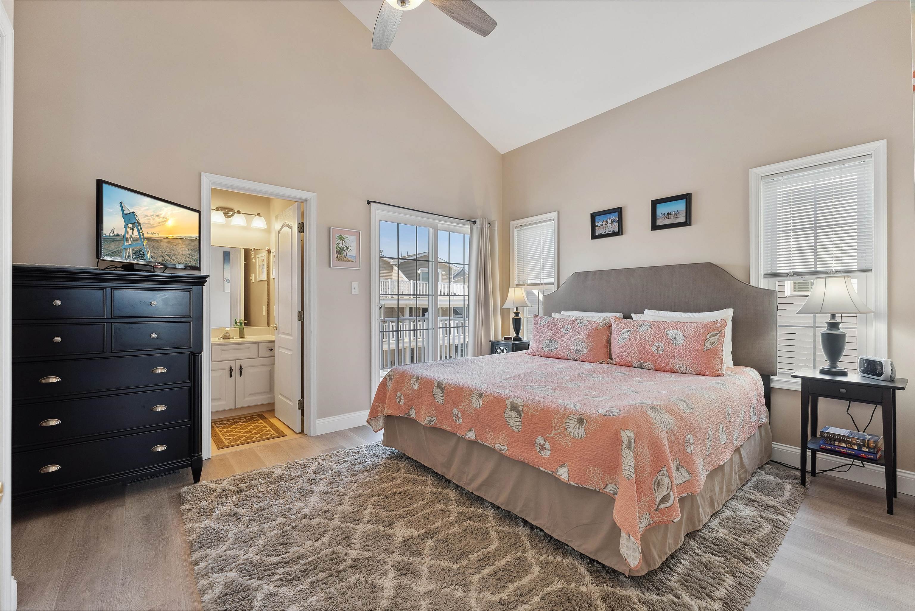 122 W 56th Street Unit: West