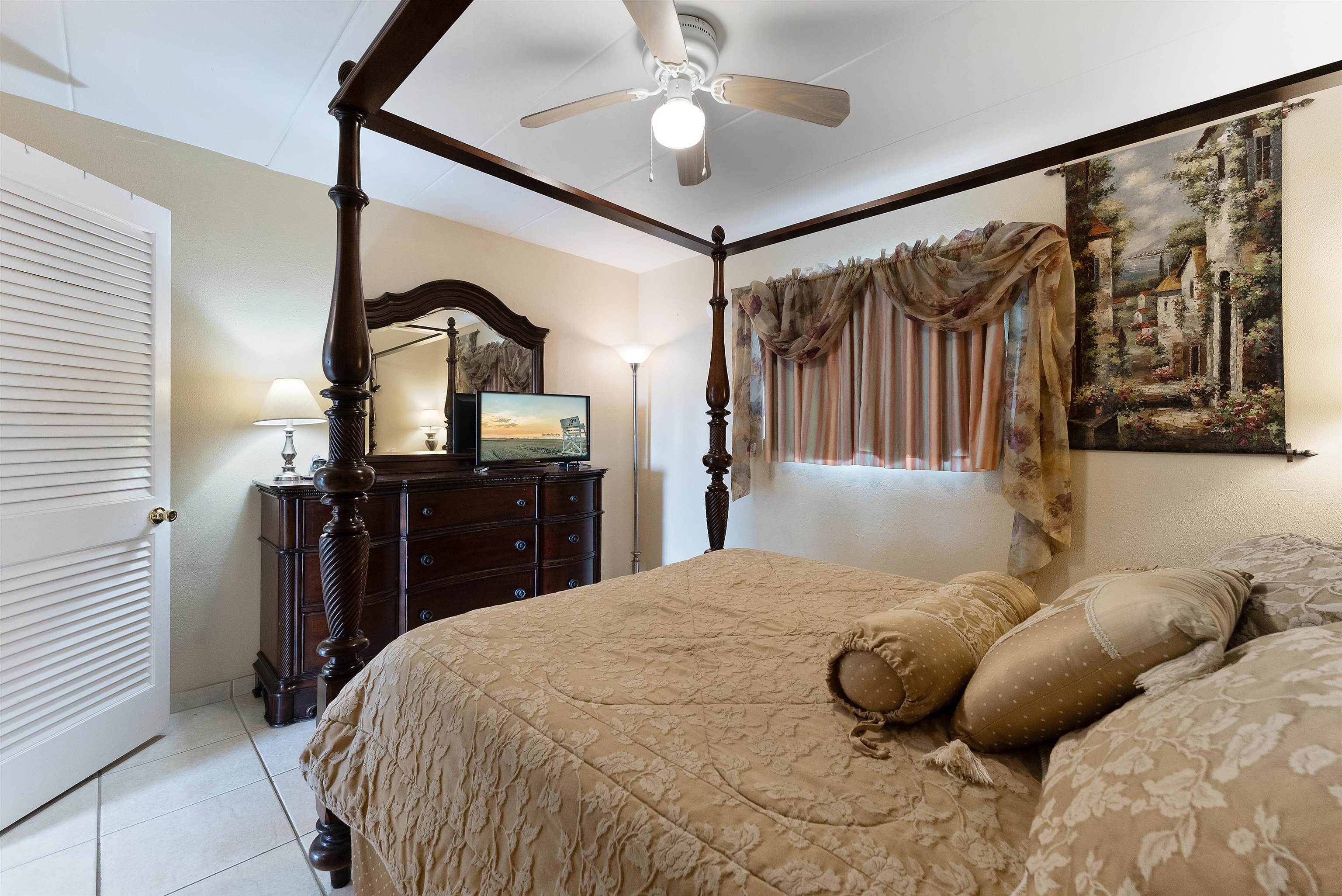 427 E Miami Avenue Unit: 303