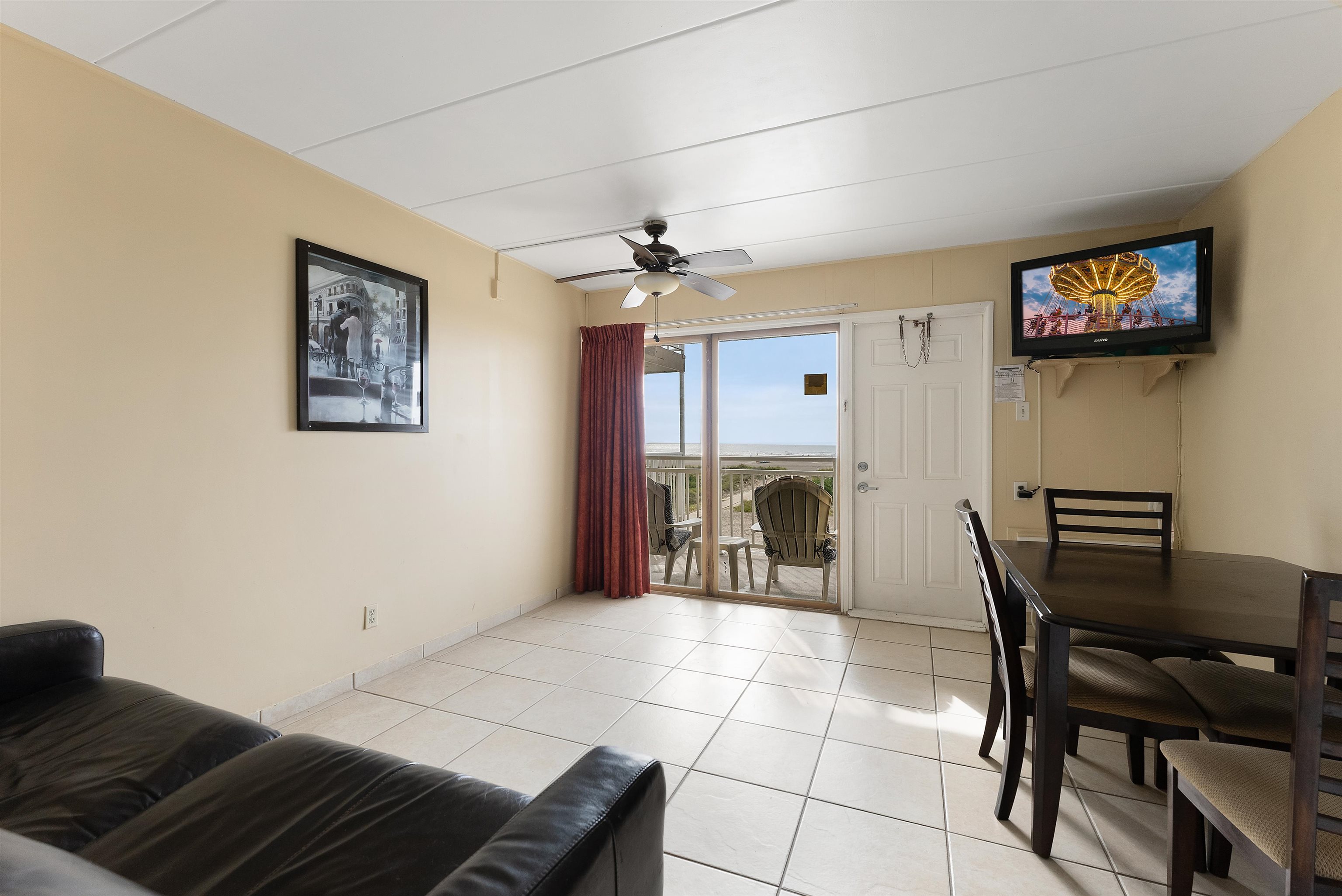 427 E Miami Avenue Unit: 303