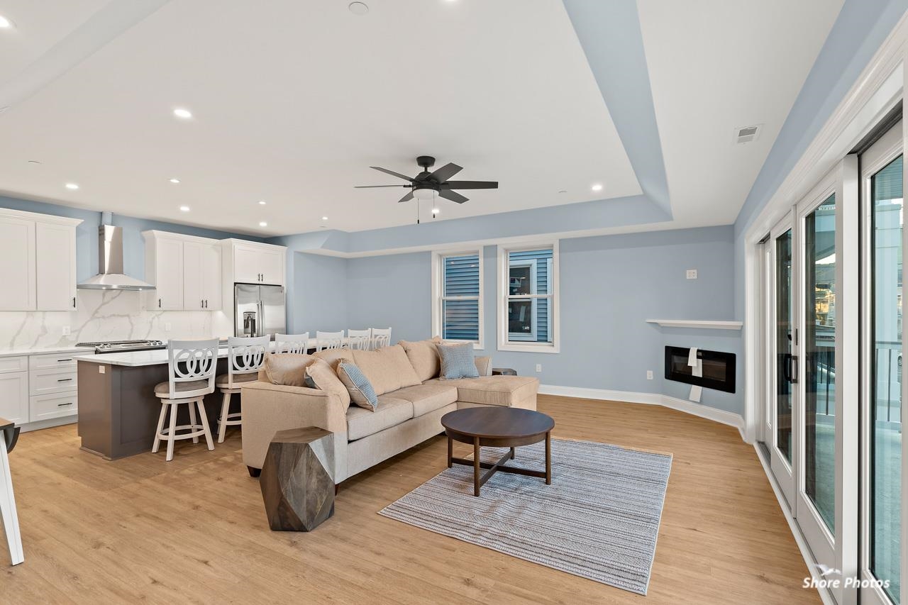 400 E Magnolia Avenue Unit: 8