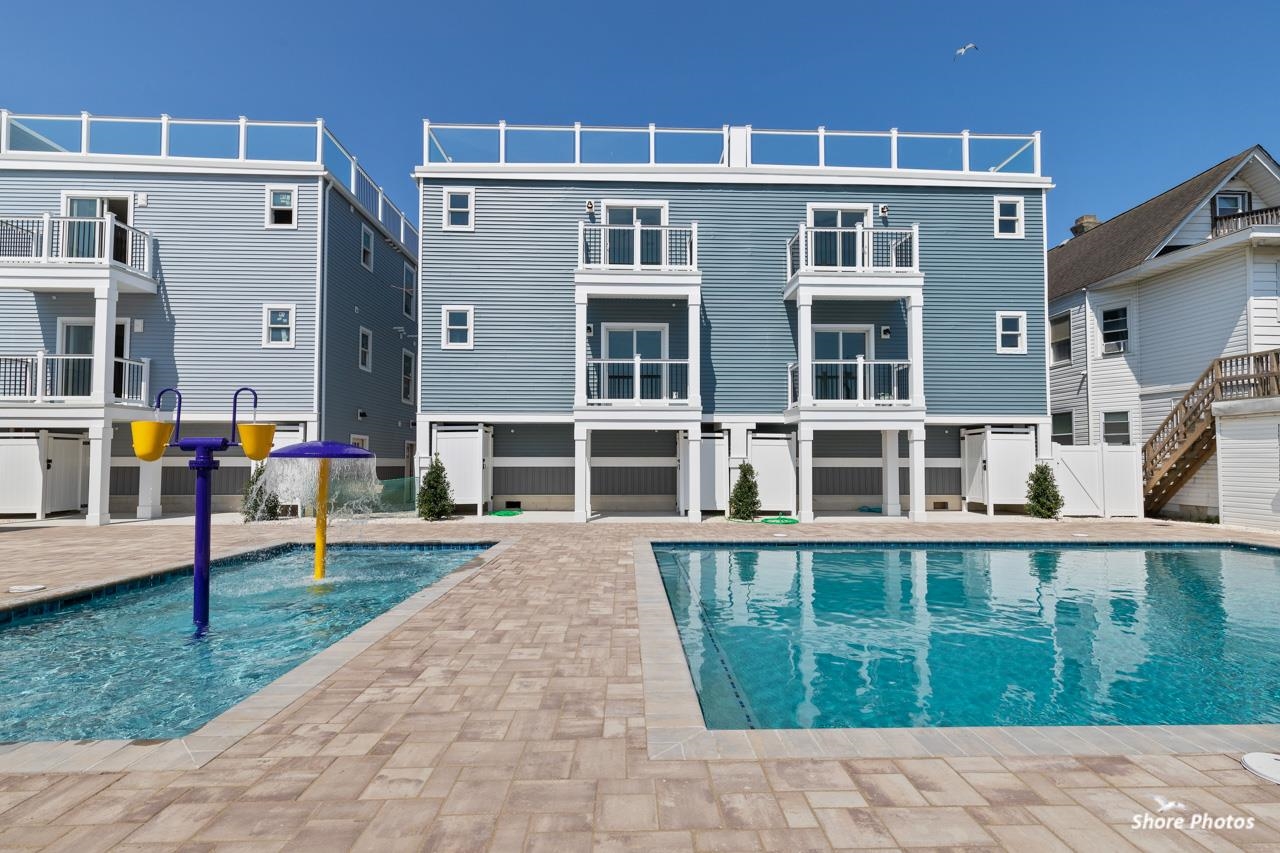 400 E Magnolia Avenue Unit: 8