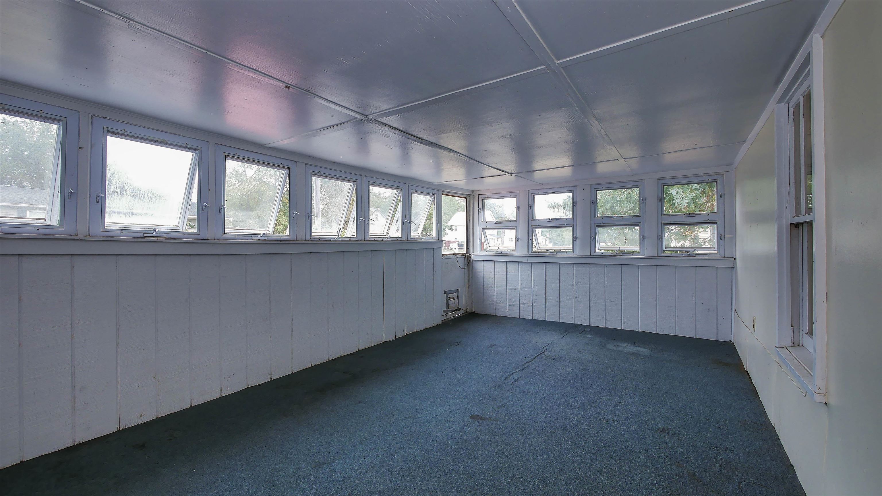 200 W Pacific Avenue