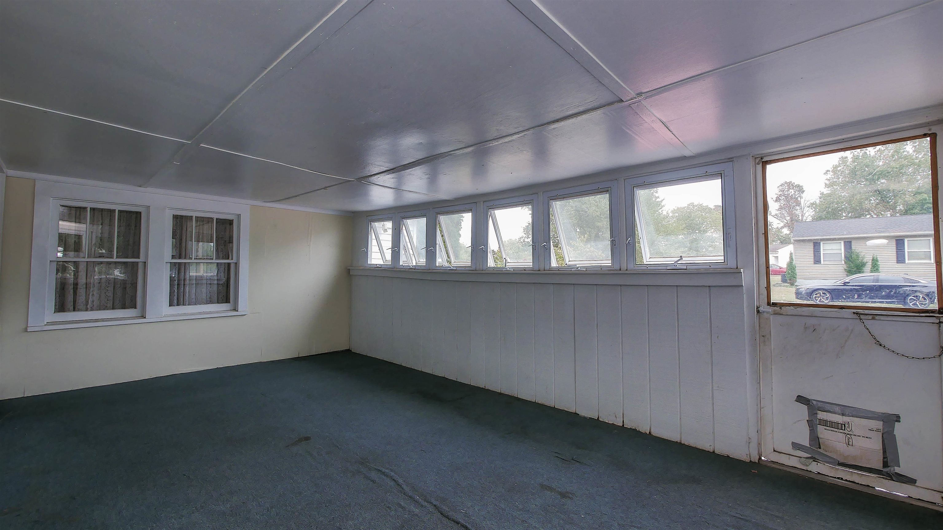 200 W Pacific Avenue