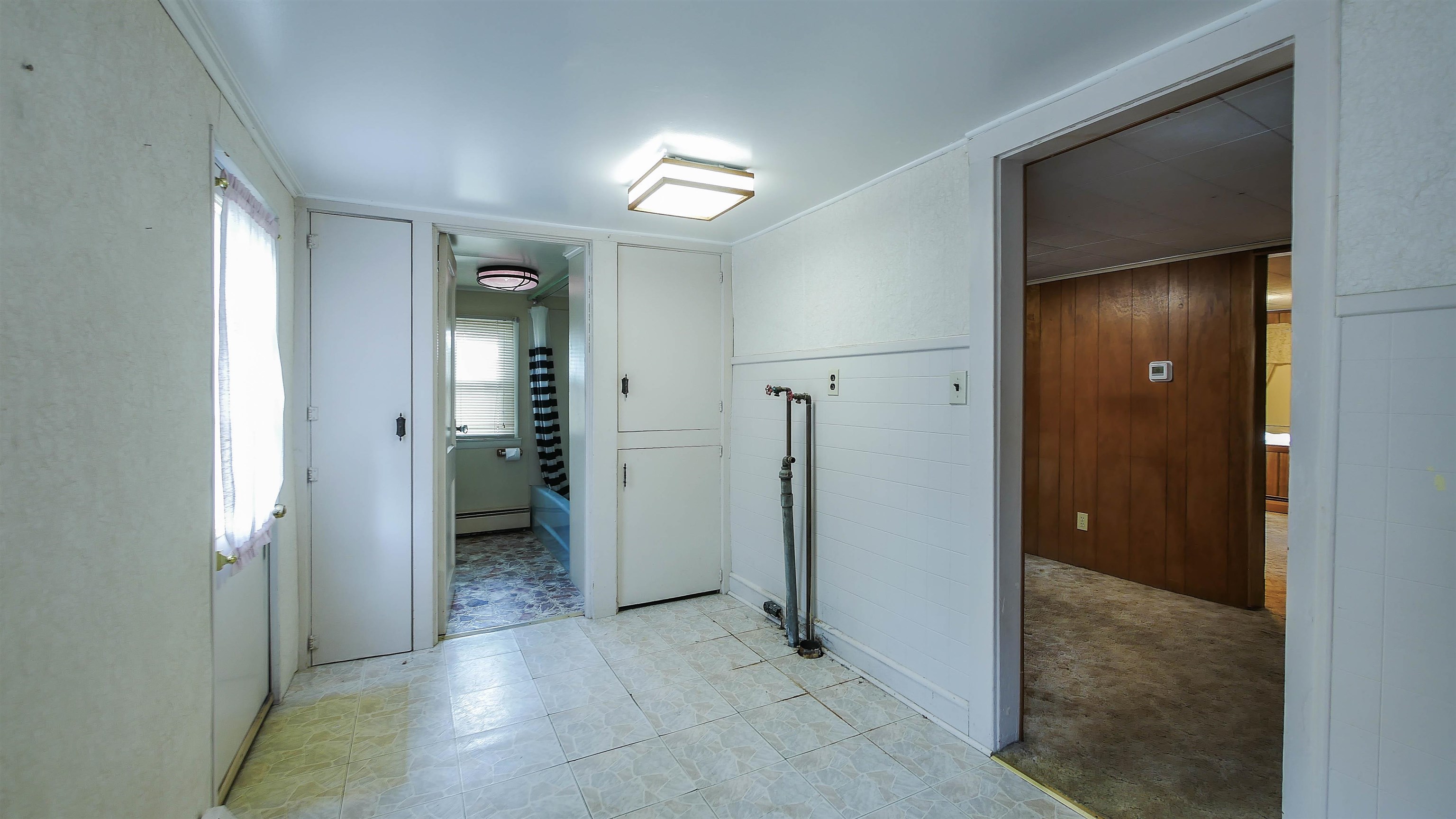 200 W Pacific Avenue