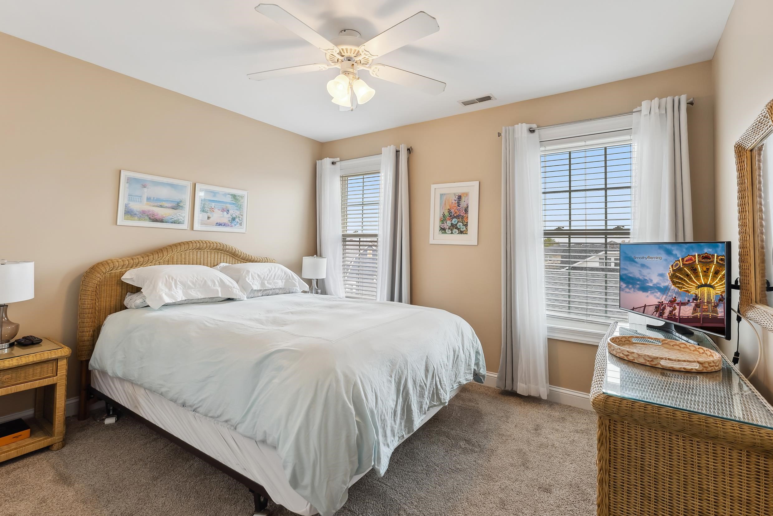 317 E 24th Avenue Unit: F2