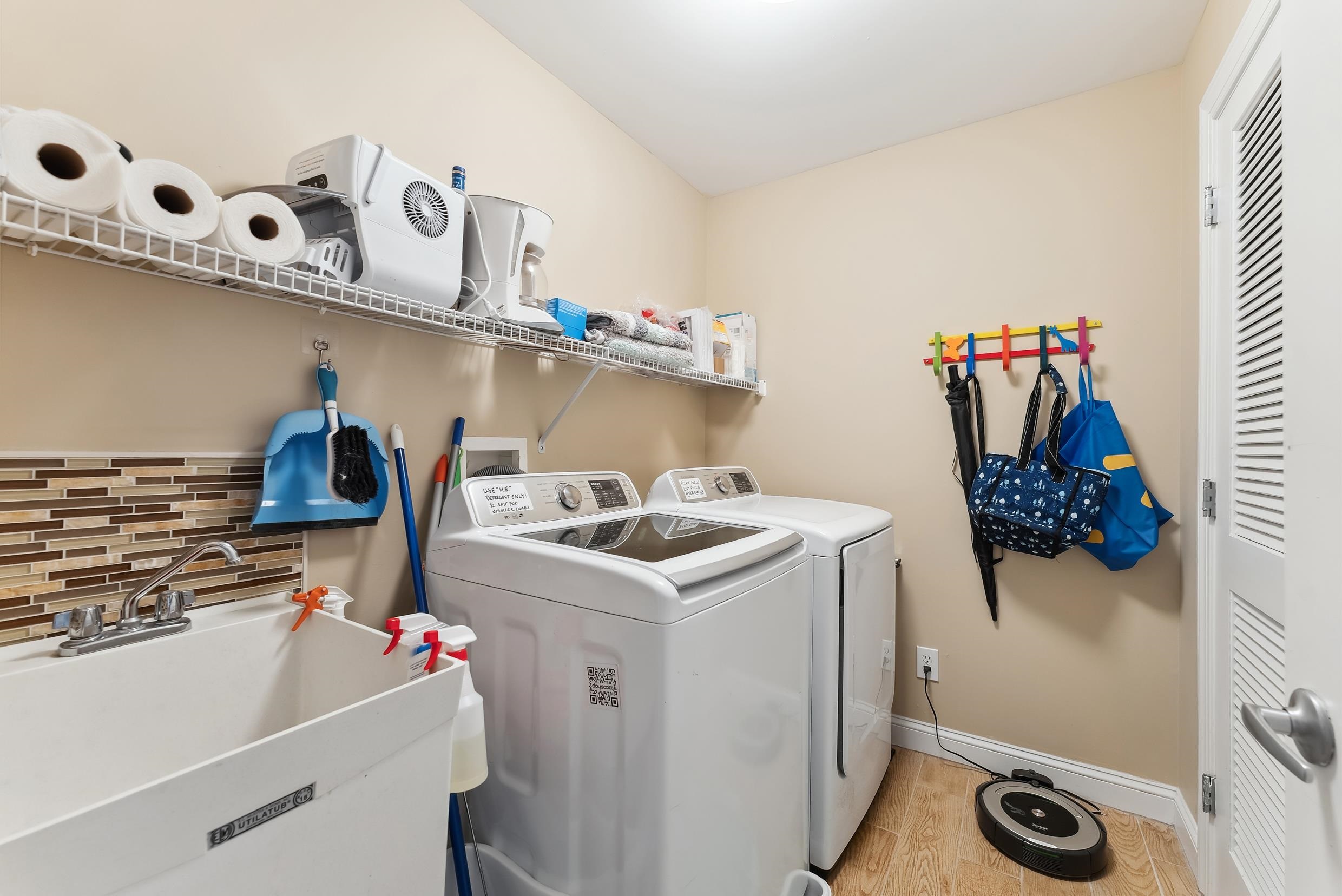 317 E 24th Avenue Unit: F2