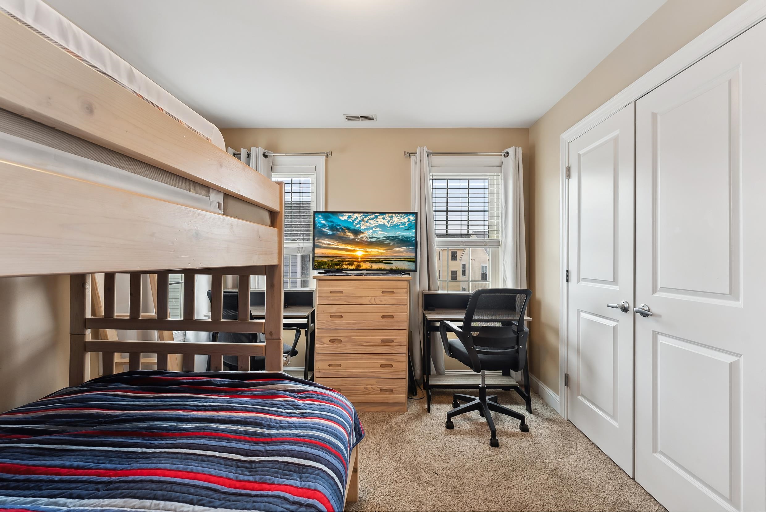 317 E 24th Avenue Unit: F2