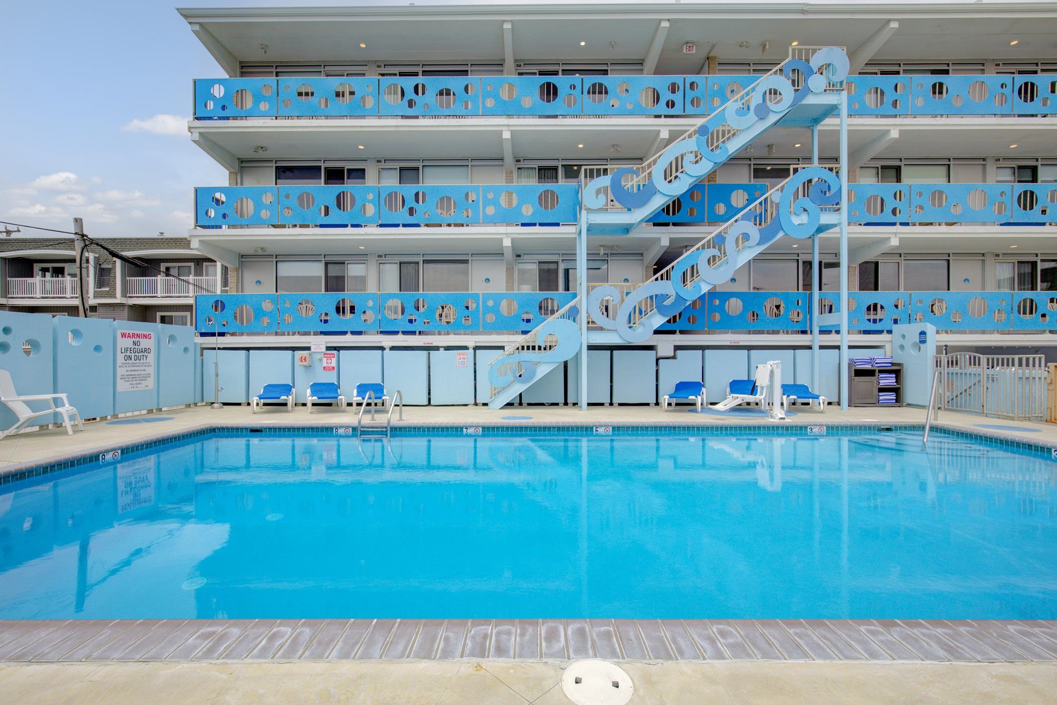 870 E 7th Street Unit: 306