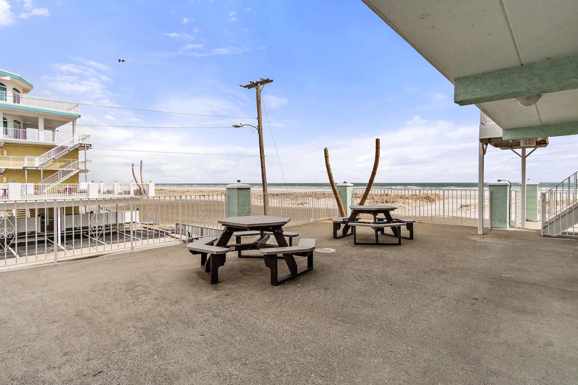 404 E Denver Avenue Unit: 405