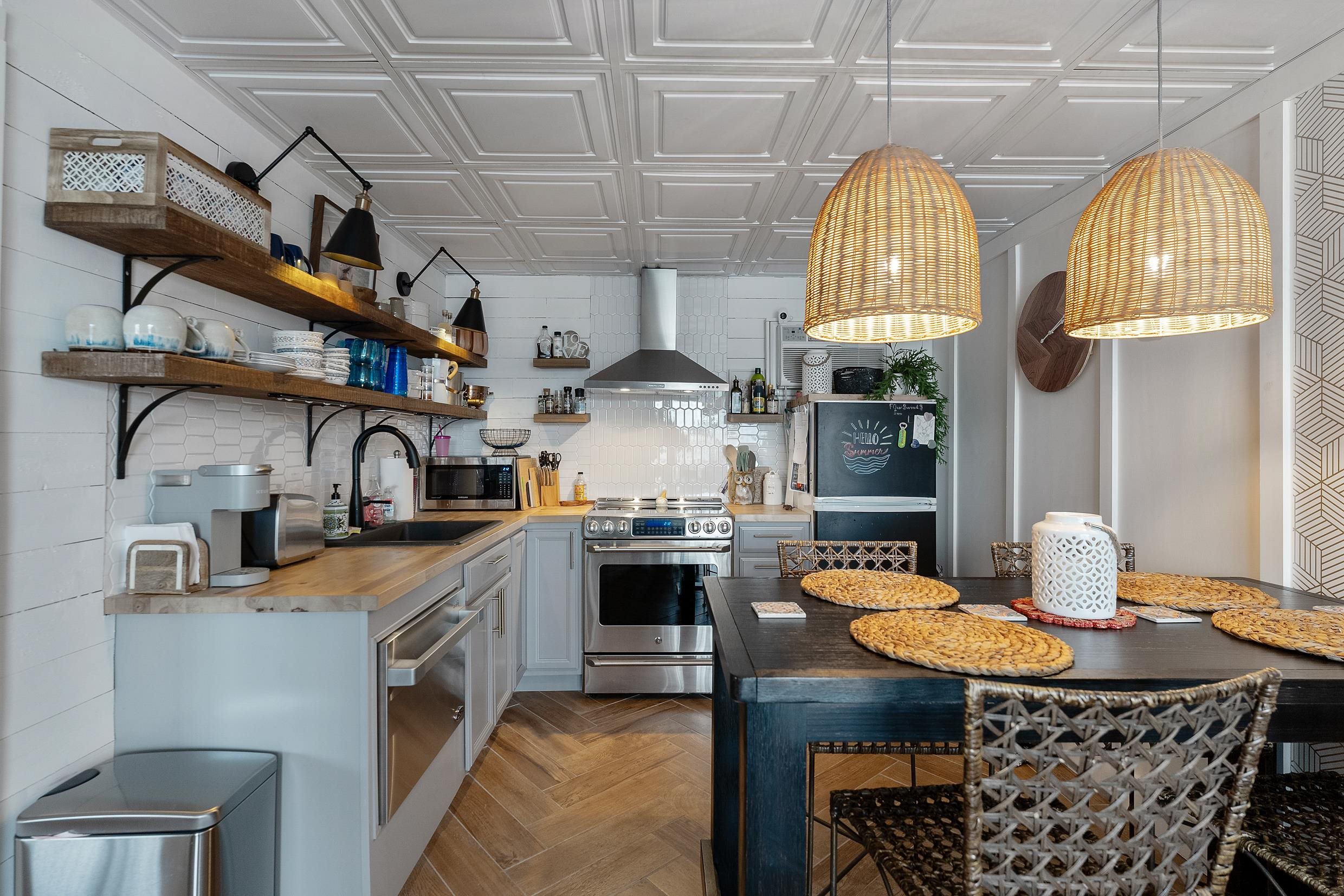 404 E Denver Avenue Unit: 405