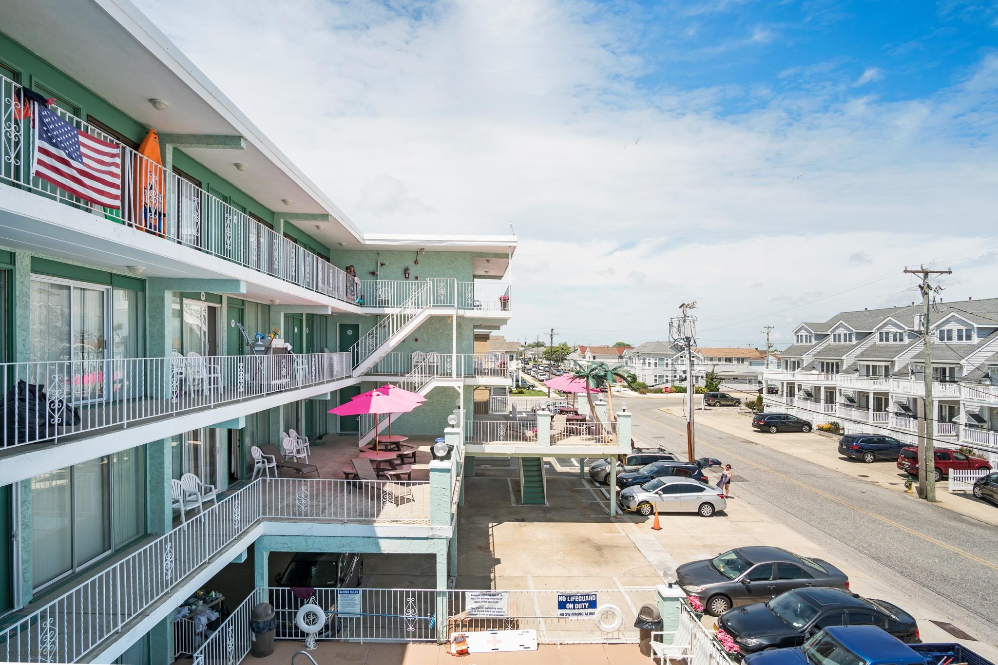 404 E Denver Avenue Unit: 405