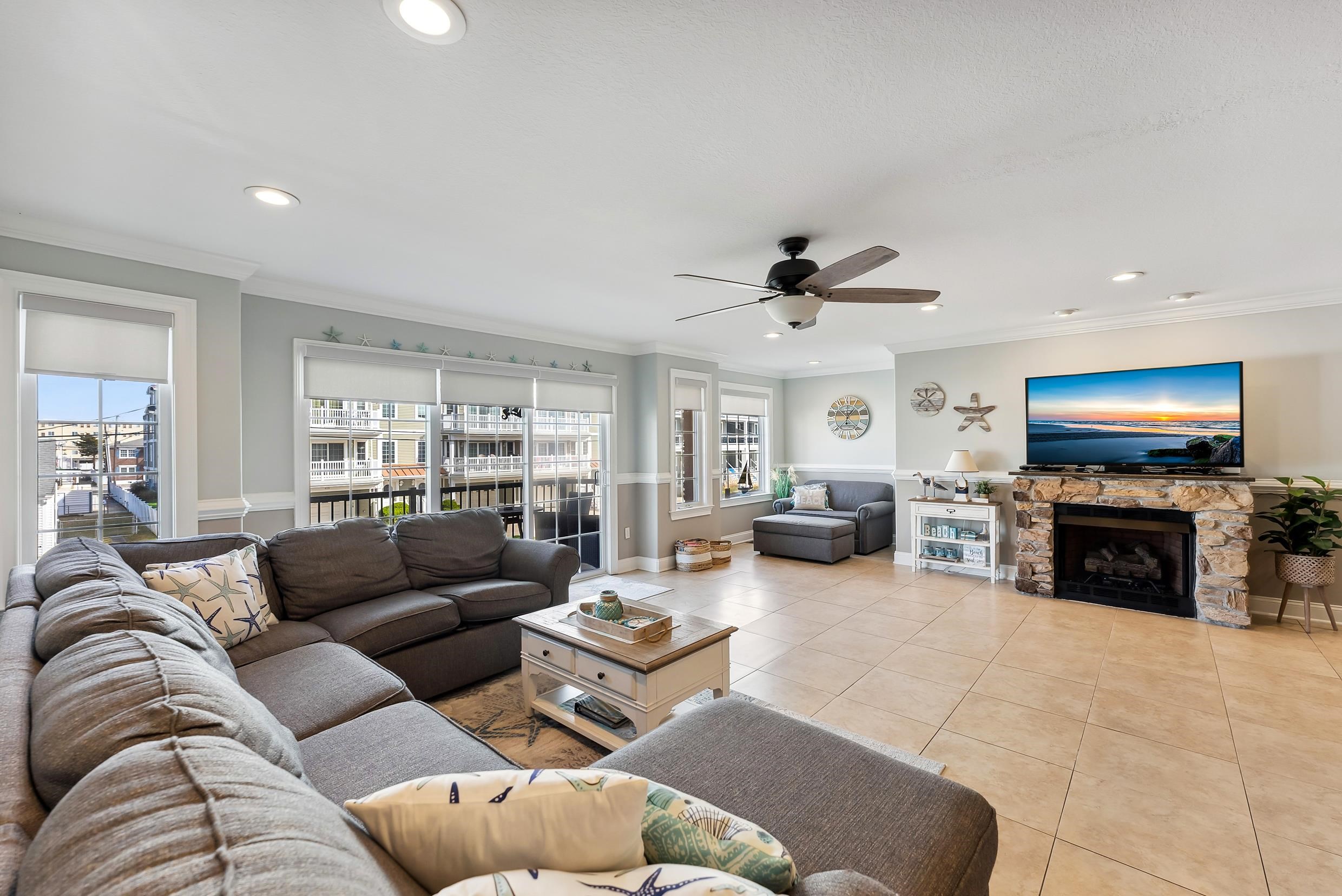 440 E 21st Avenue Unit: 101