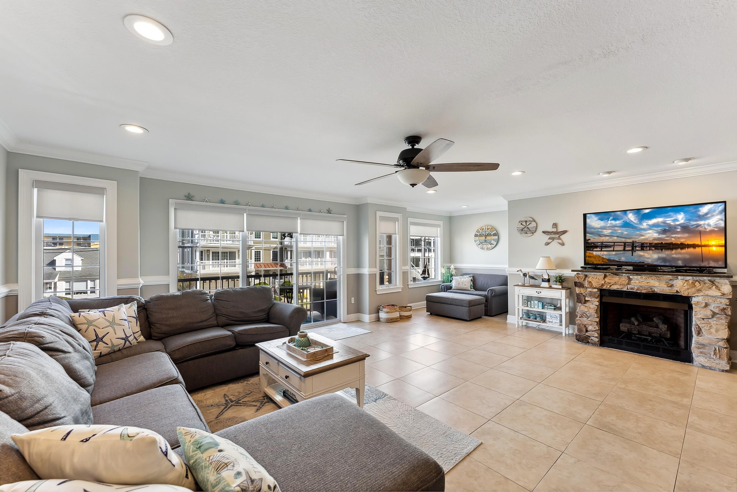 440 E 21st Avenue Unit: 101