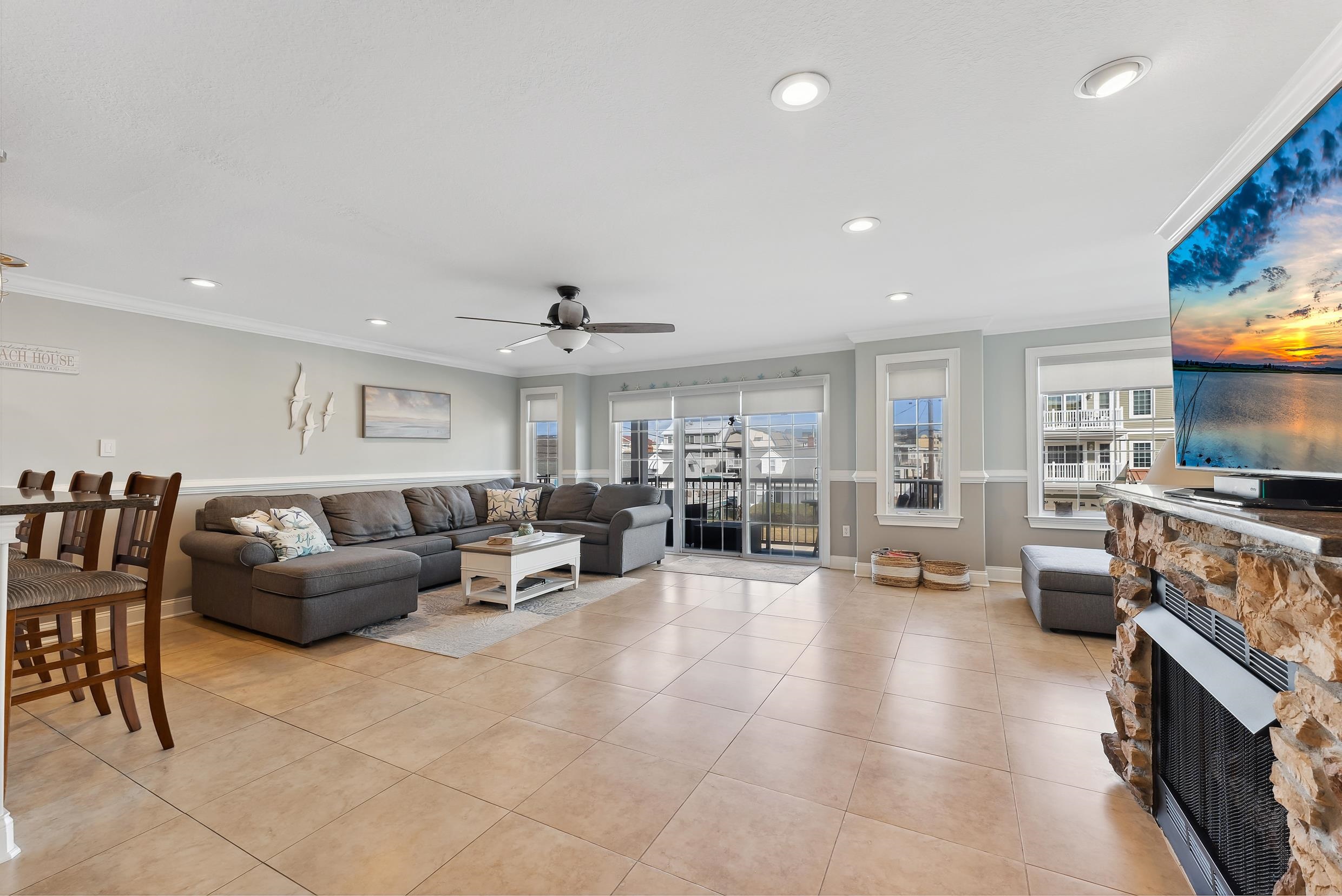 440 E 21st Avenue Unit: 101