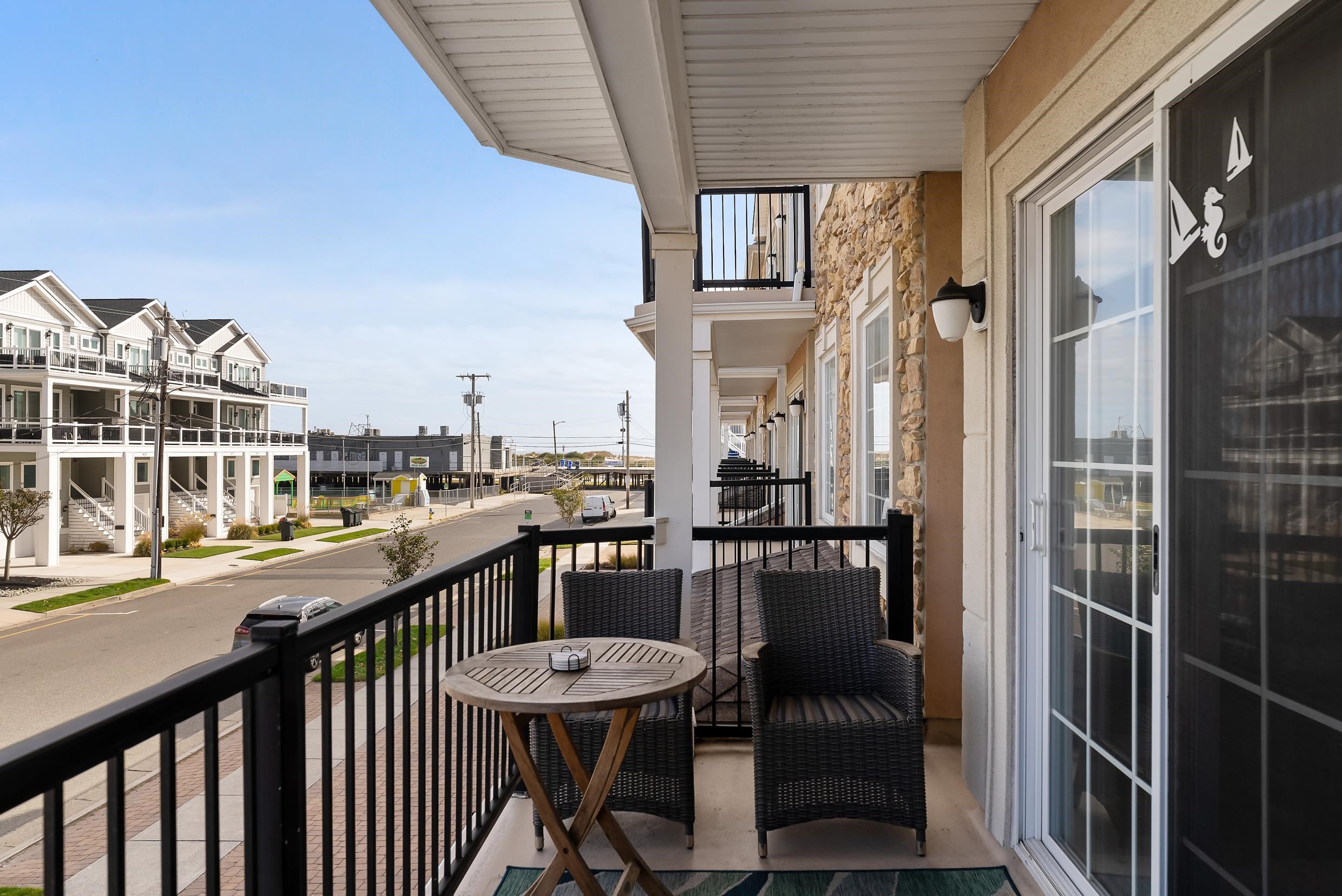 440 E 21st Avenue Unit: 101