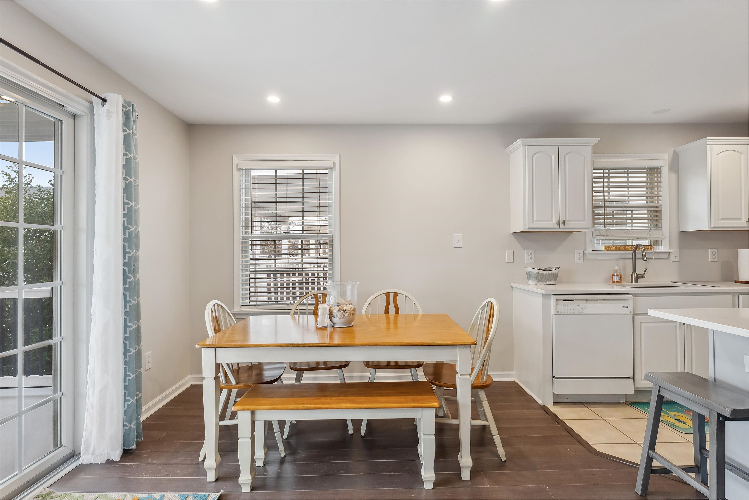 135 E Burk Avenue Unit: 1A