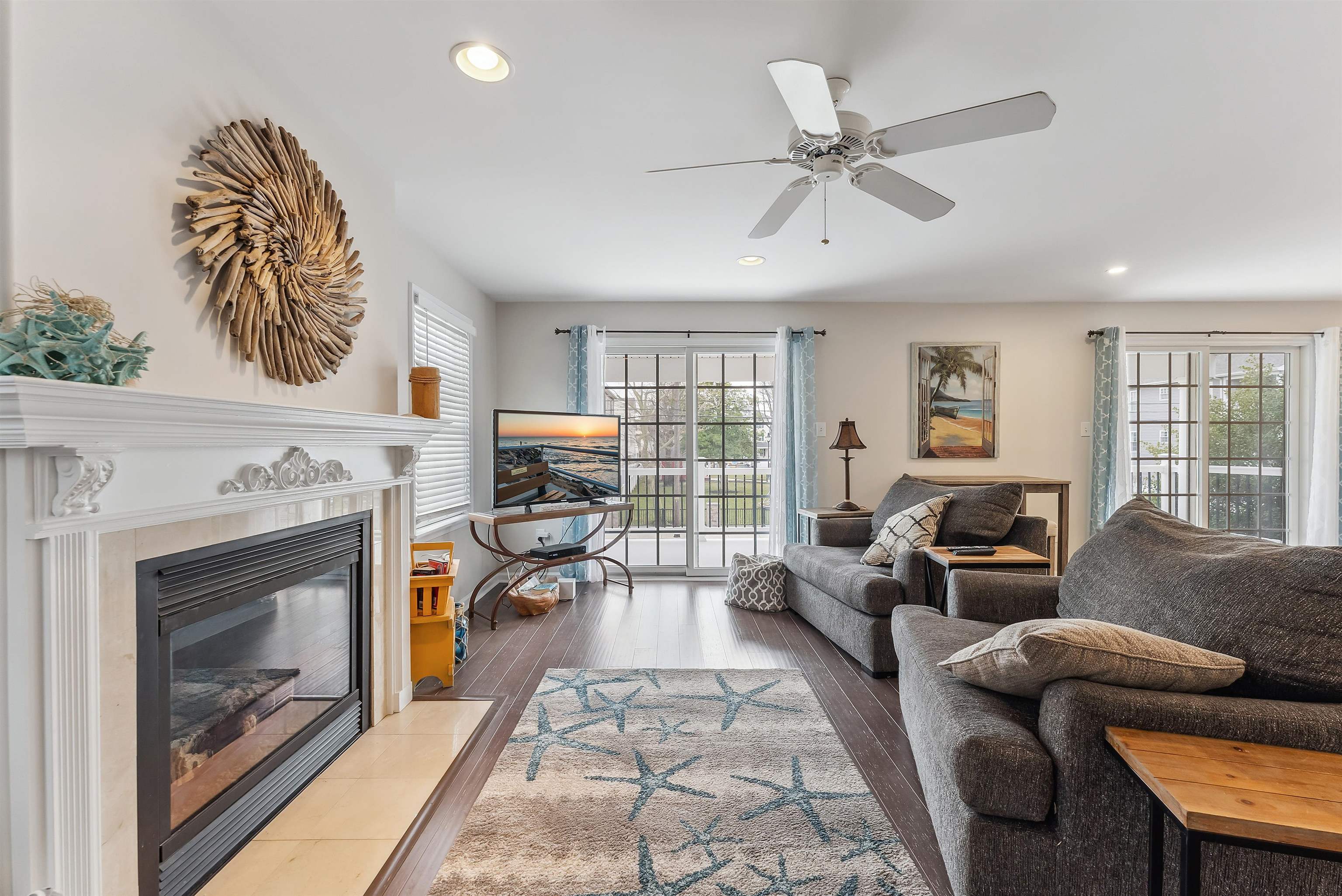 135 E Burk Avenue Unit: 1A