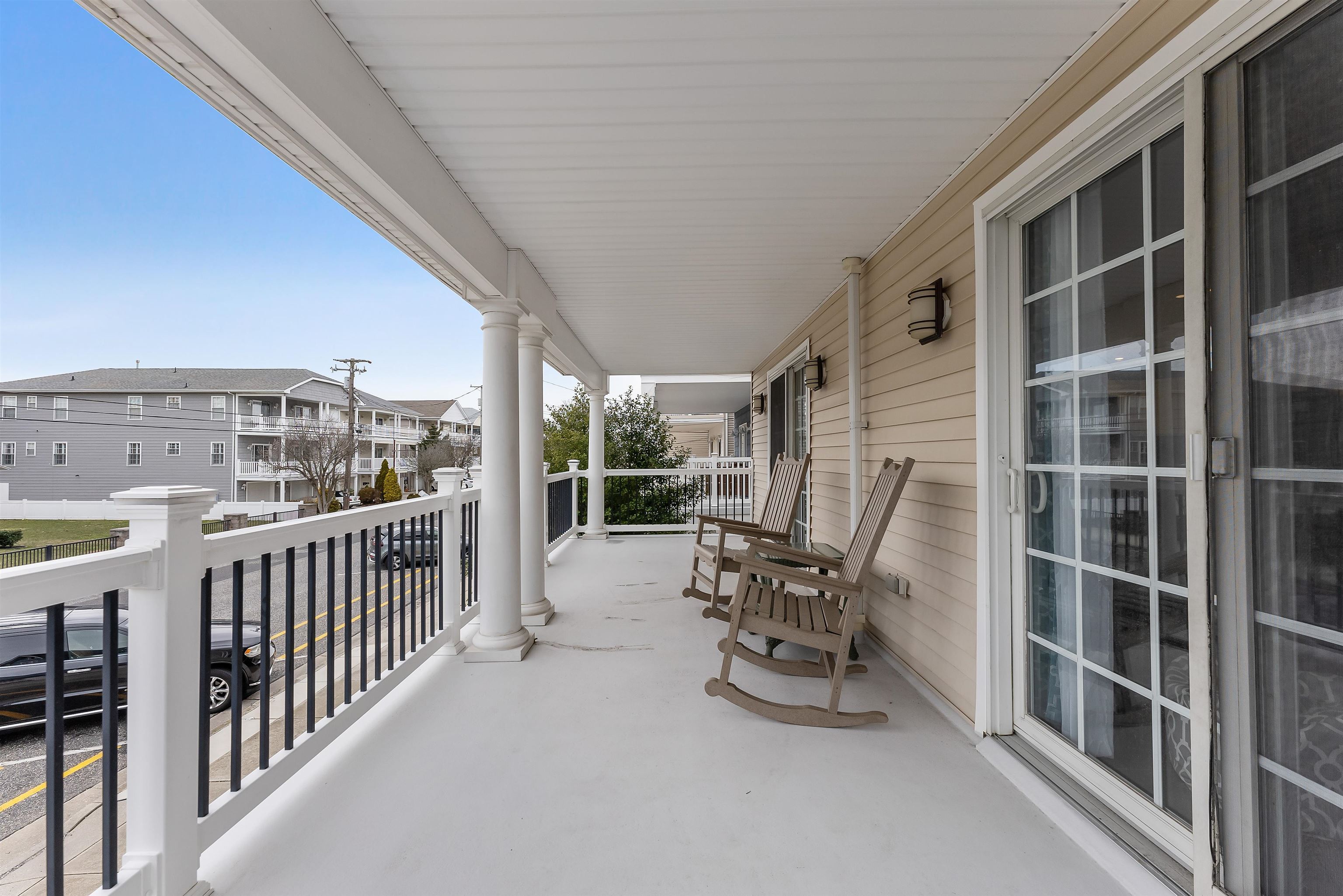 135 E Burk Avenue Unit: 1A