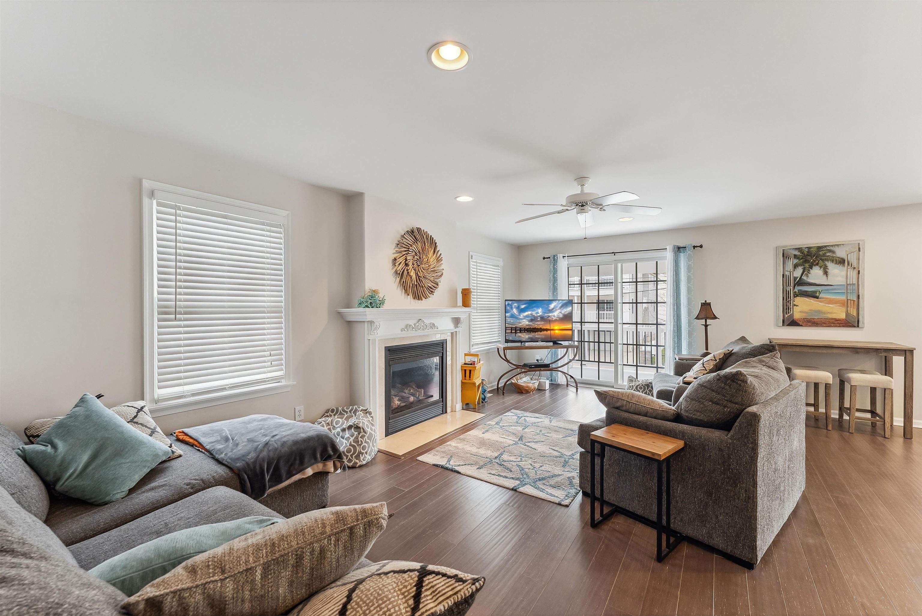 135 E Burk Avenue Unit: 1A