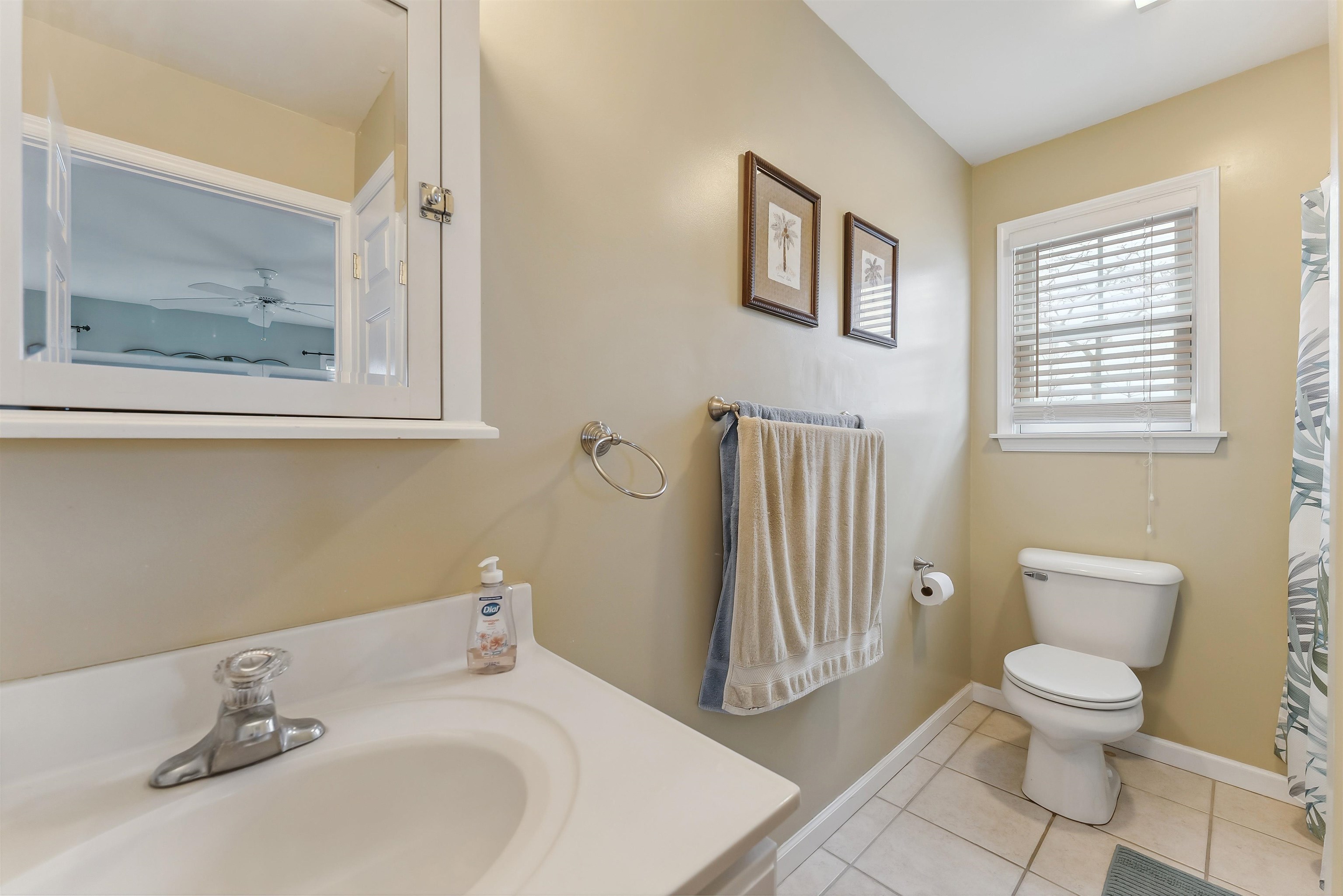 135 E Burk Avenue Unit: 1A