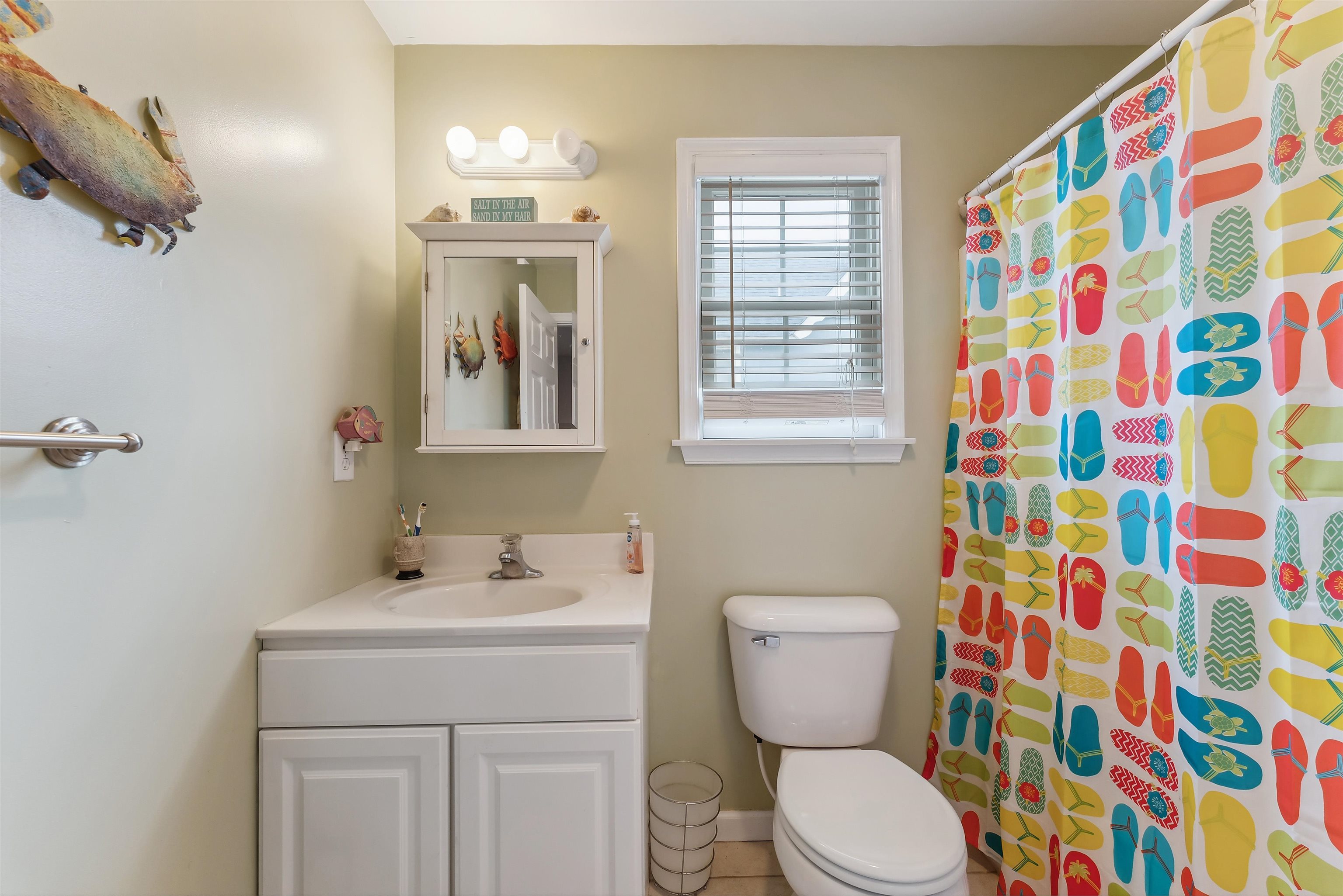 135 E Burk Avenue Unit: 1A