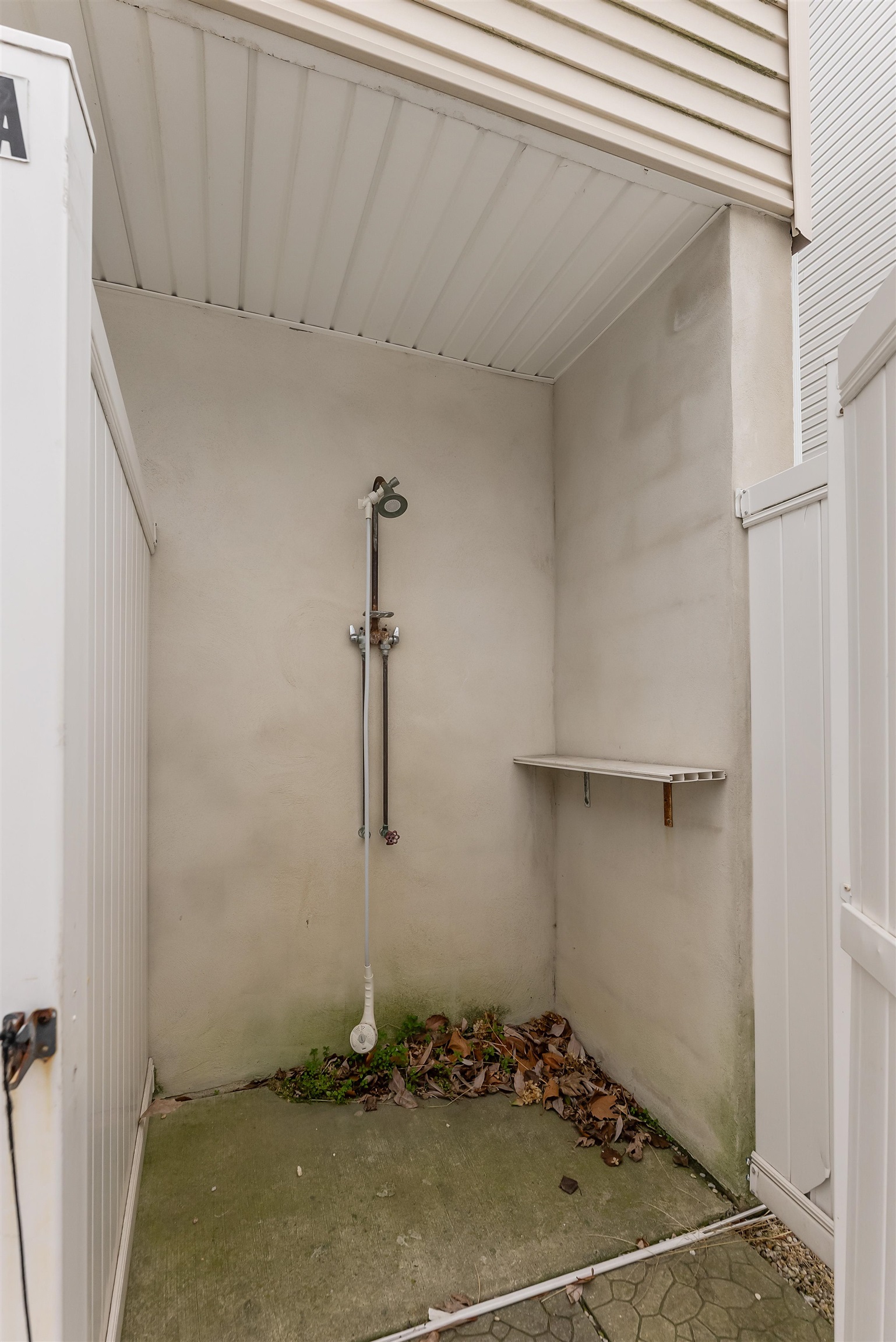 135 E Burk Avenue Unit: 1A