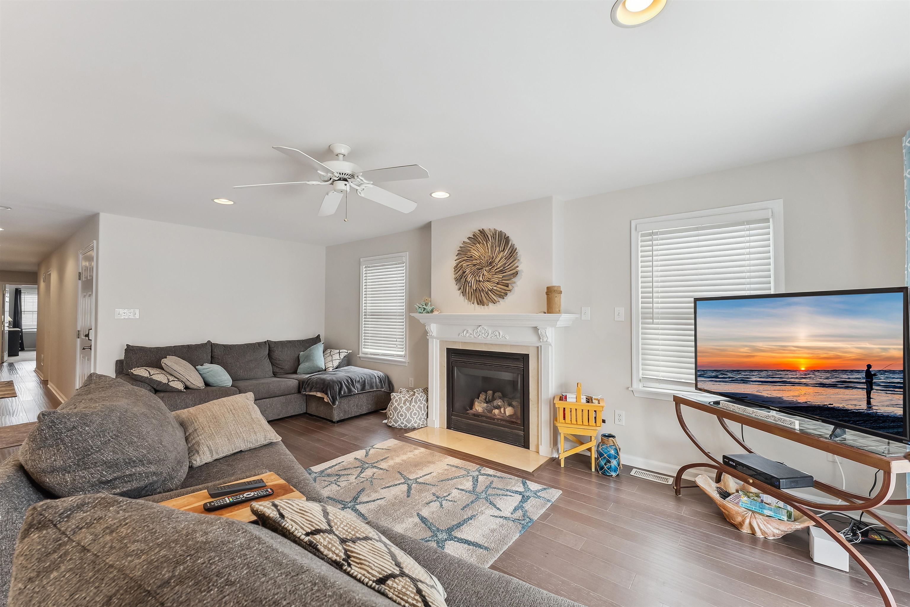 135 E Burk Avenue Unit: 1A