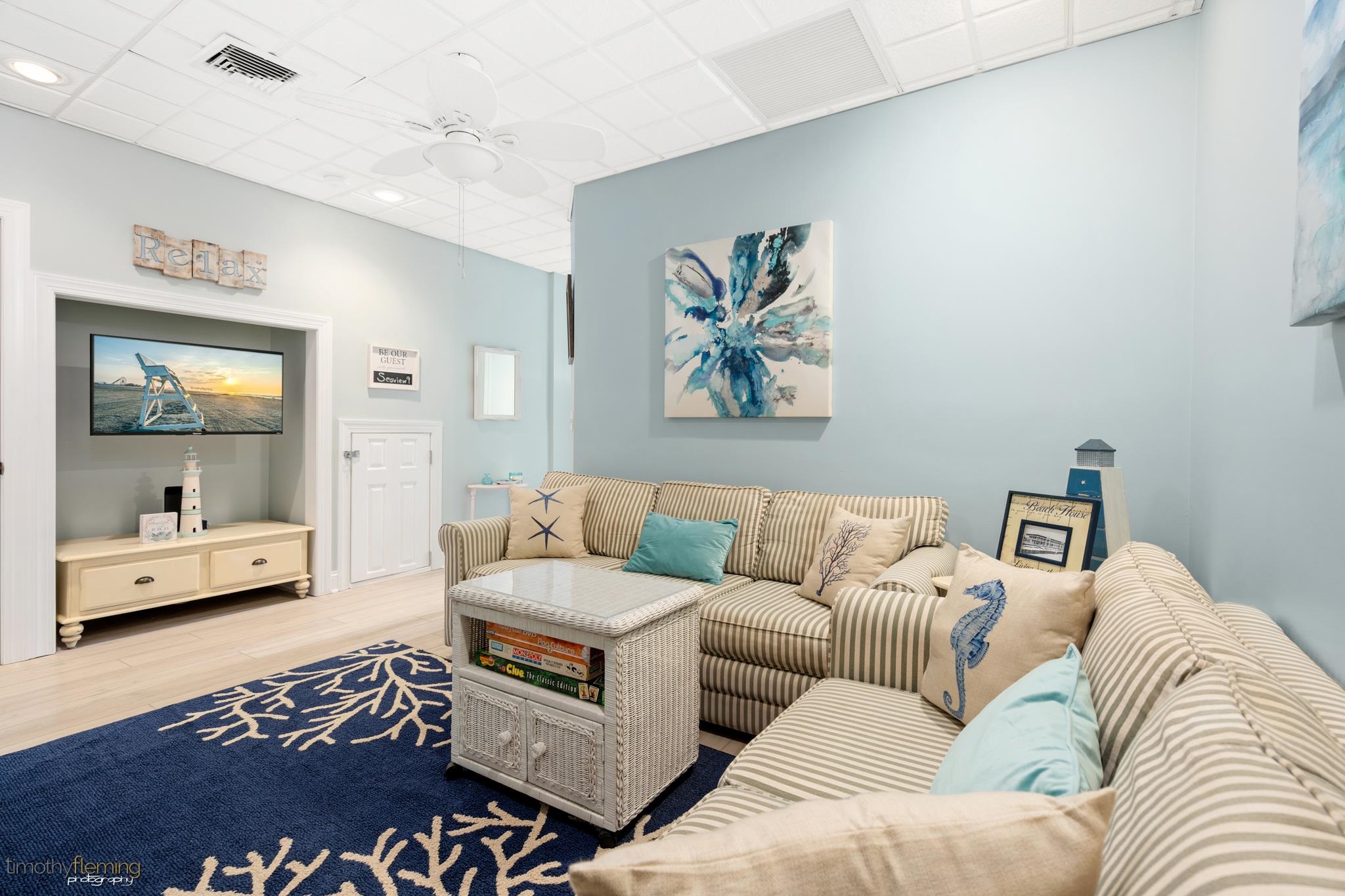 5600 Seaview Avenue Unit: 9