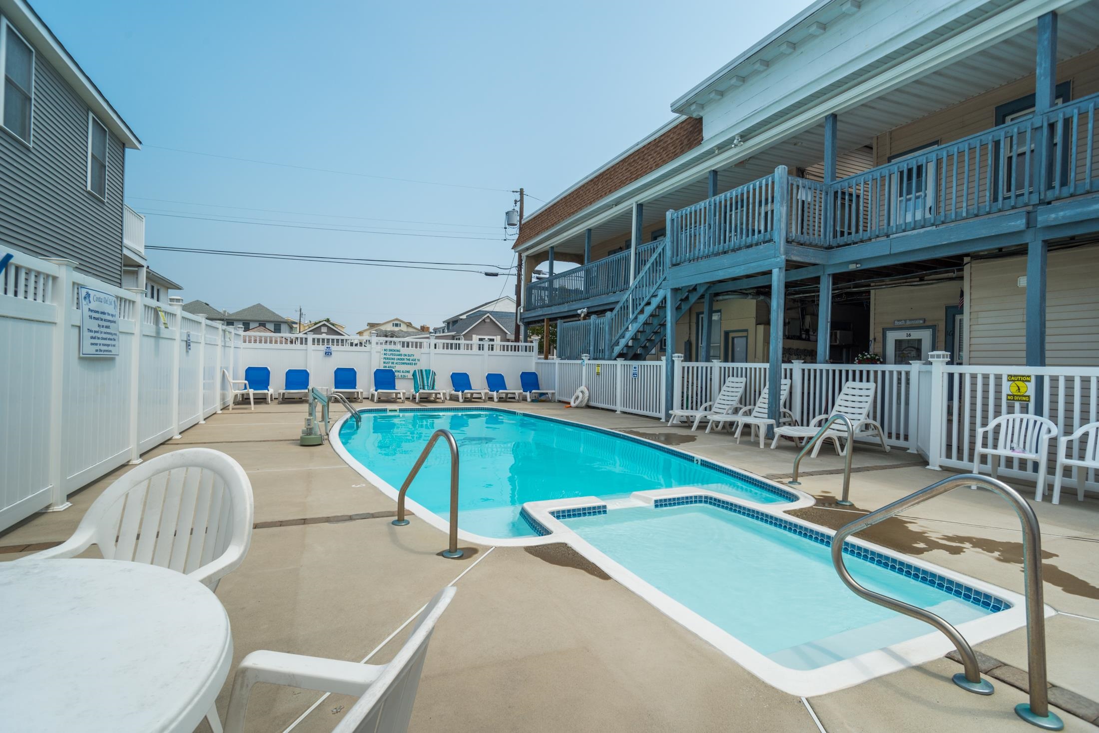 5600 Seaview Avenue Unit: 9