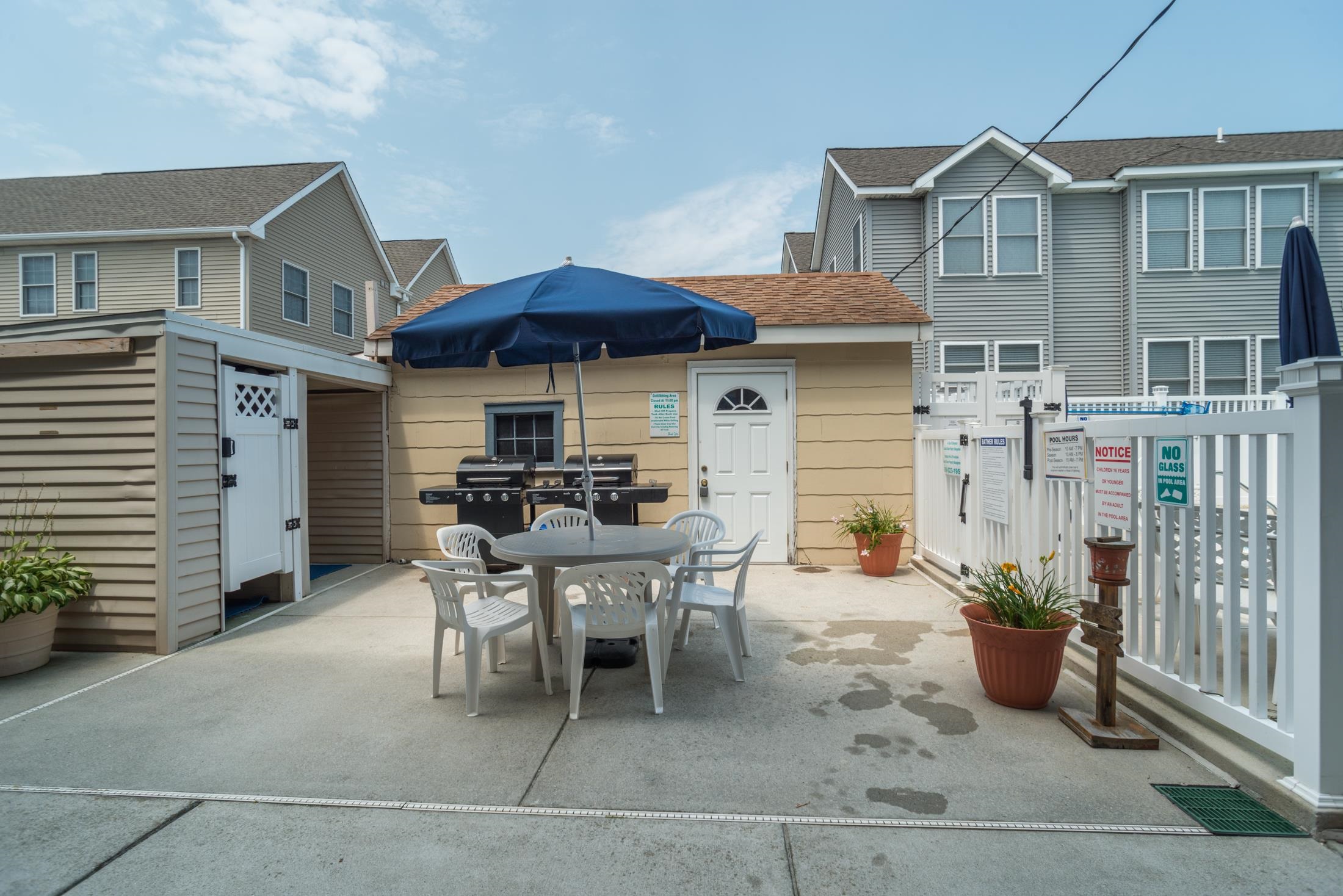 5600 Seaview Avenue Unit: 9