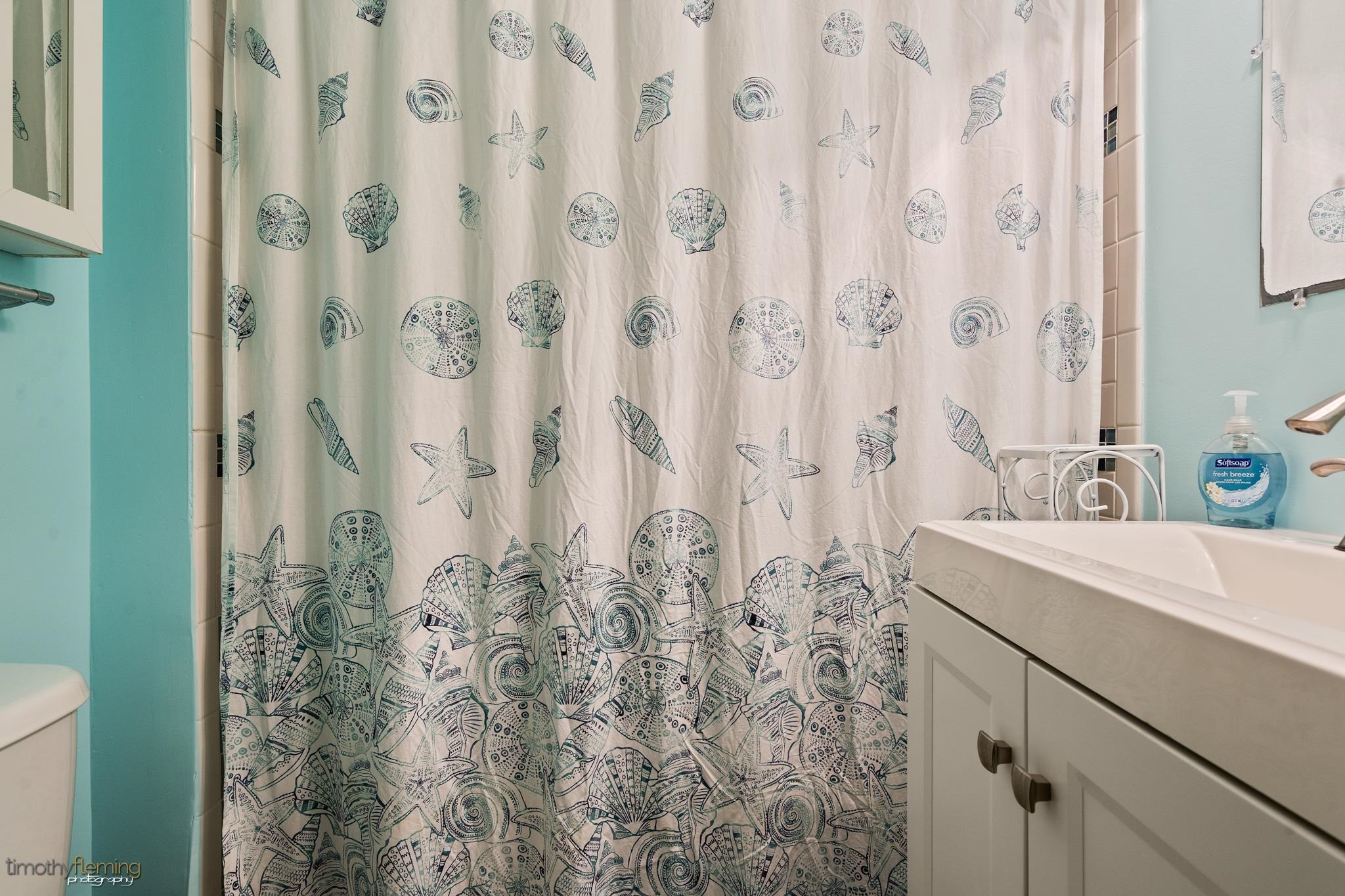 5600 Seaview Avenue Unit: 9